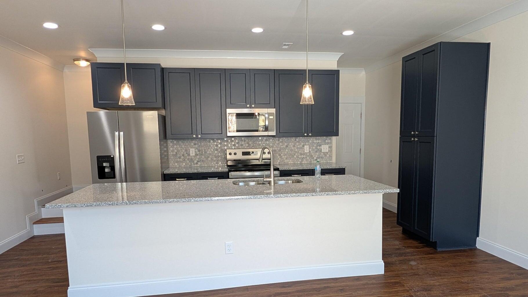 1911 Property Photo 16