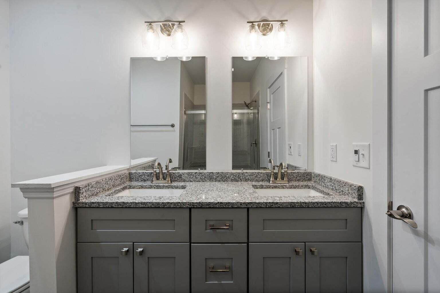 1911 Property Photo 41