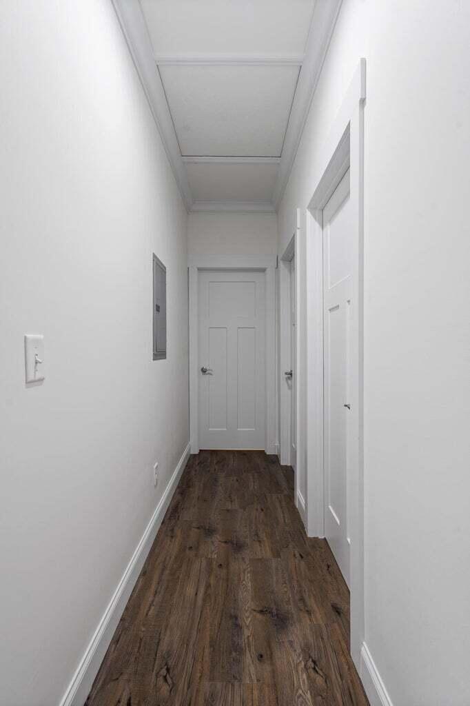 1911 Property Photo 47