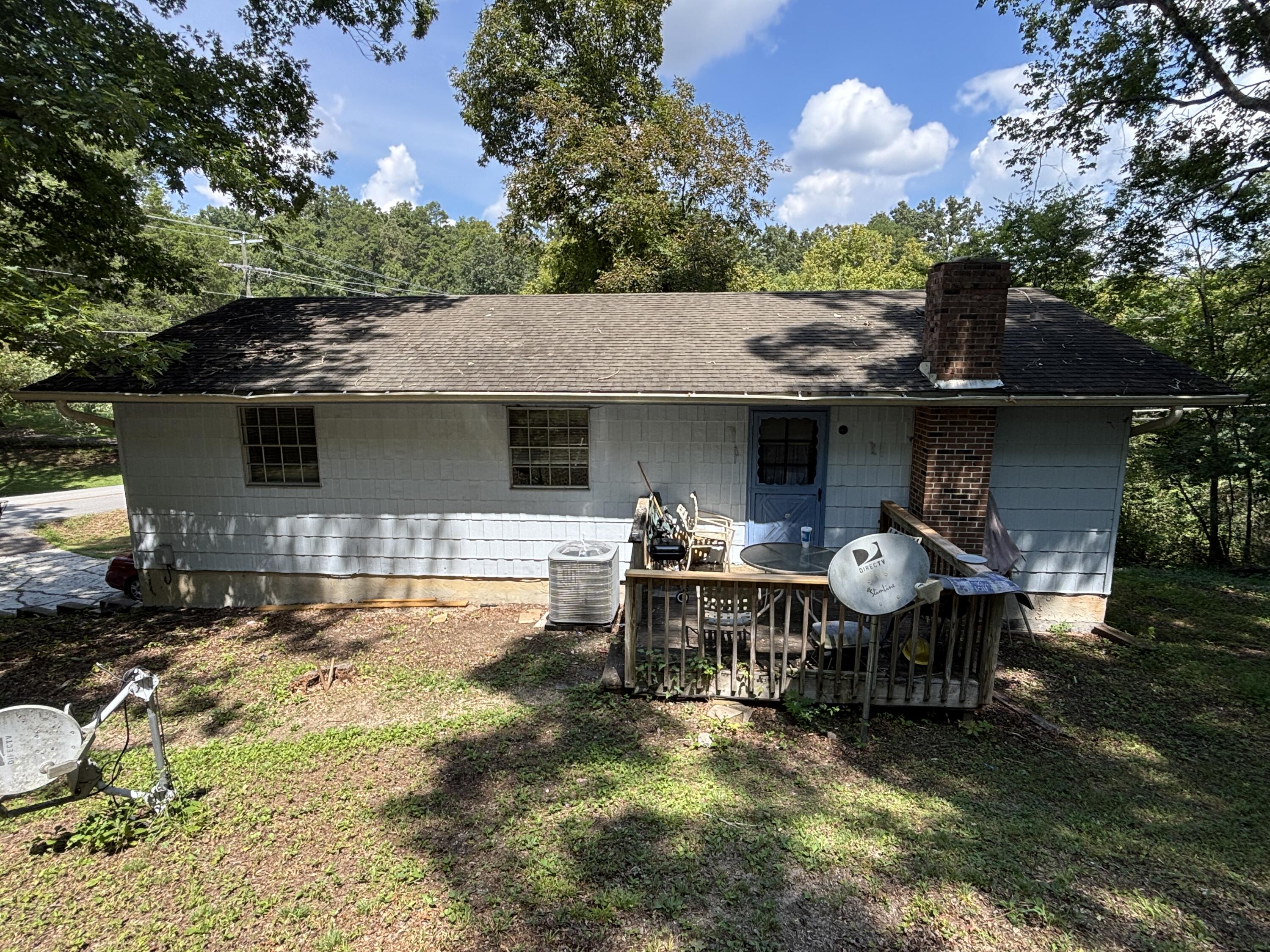 9524 Fuller Road Property Photo 2