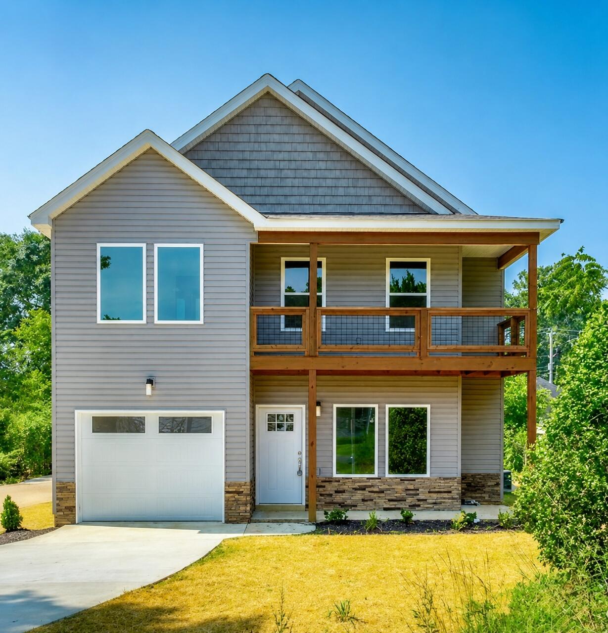 627 Idle Place Circle Property Photo 1