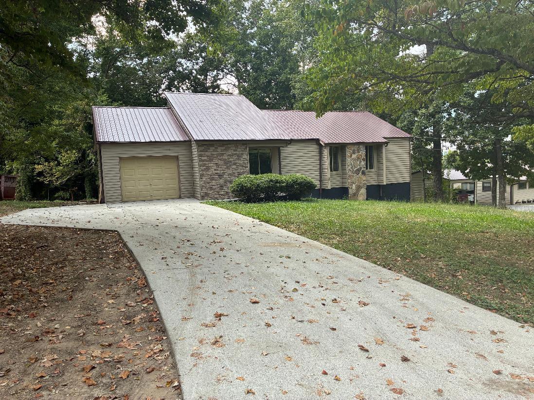 158 Tango Drive Property Photo 1