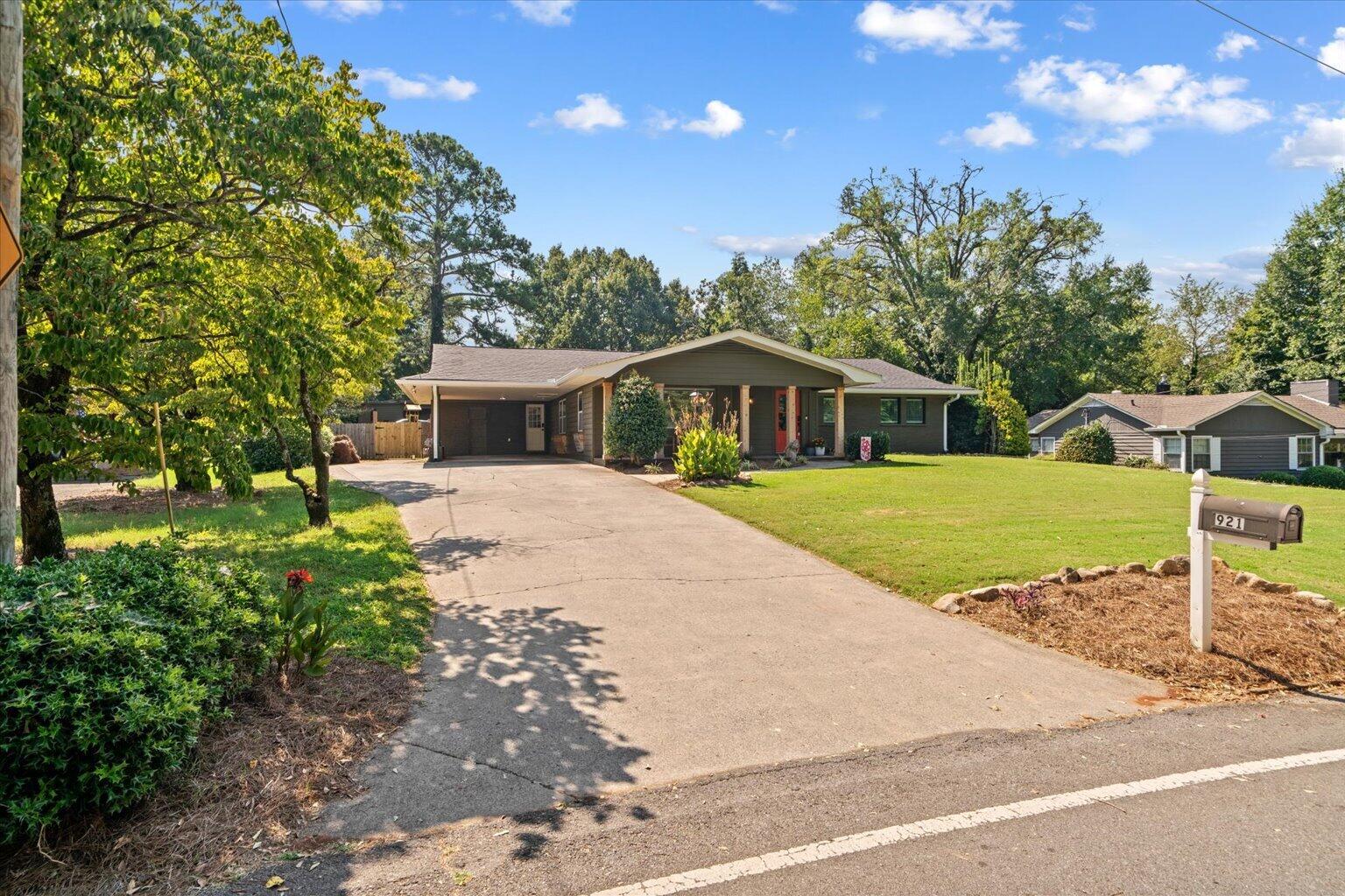 921 Hardwick Circle Property Photo 1