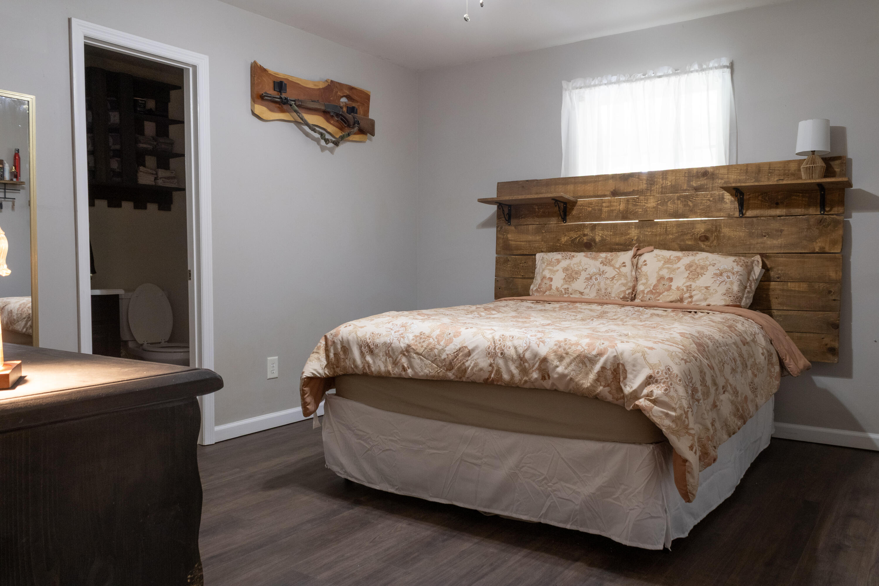 1307 Ridgeway Road Property Photo 15