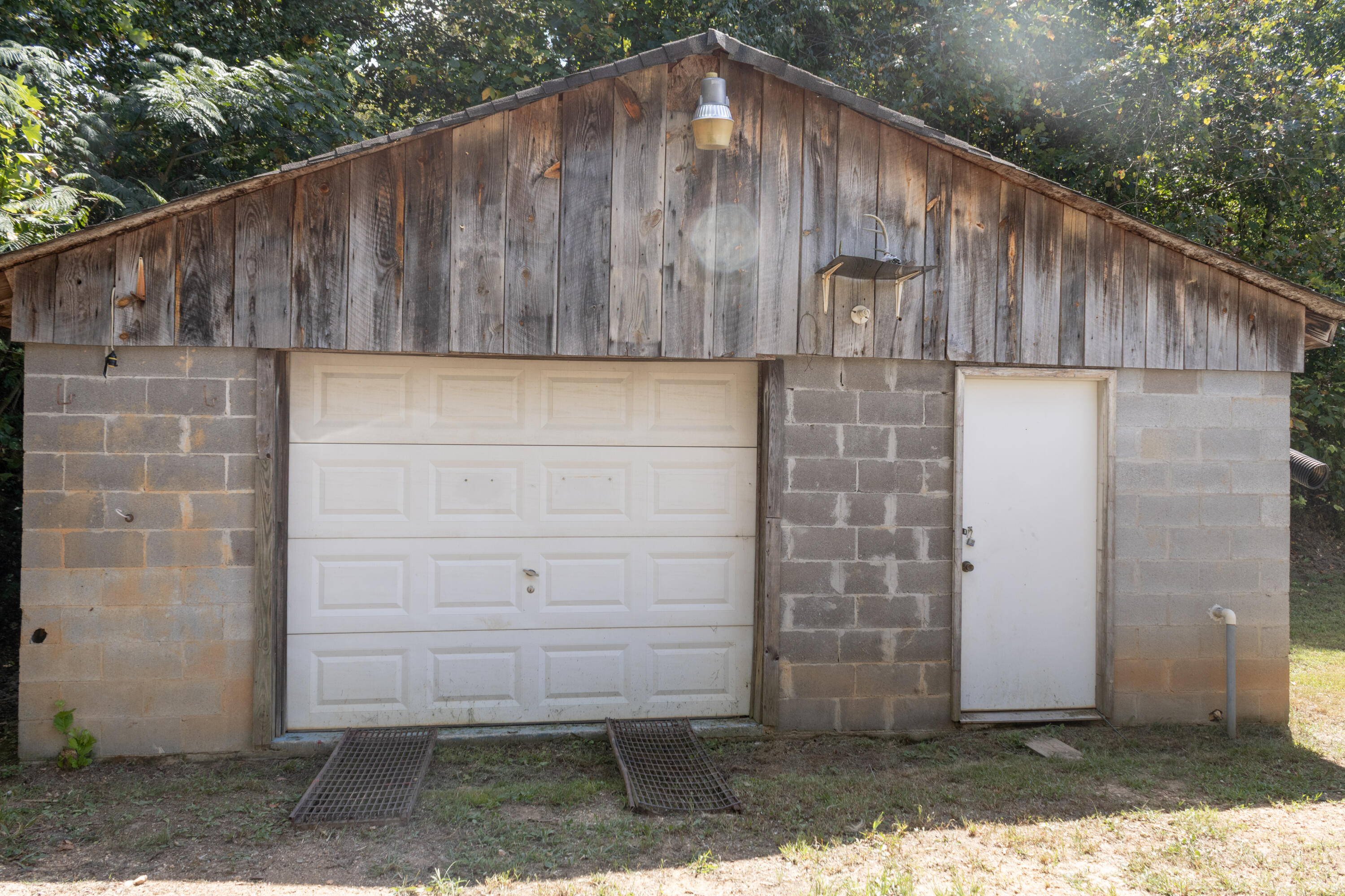 1307 Ridgeway Road Property Photo 26