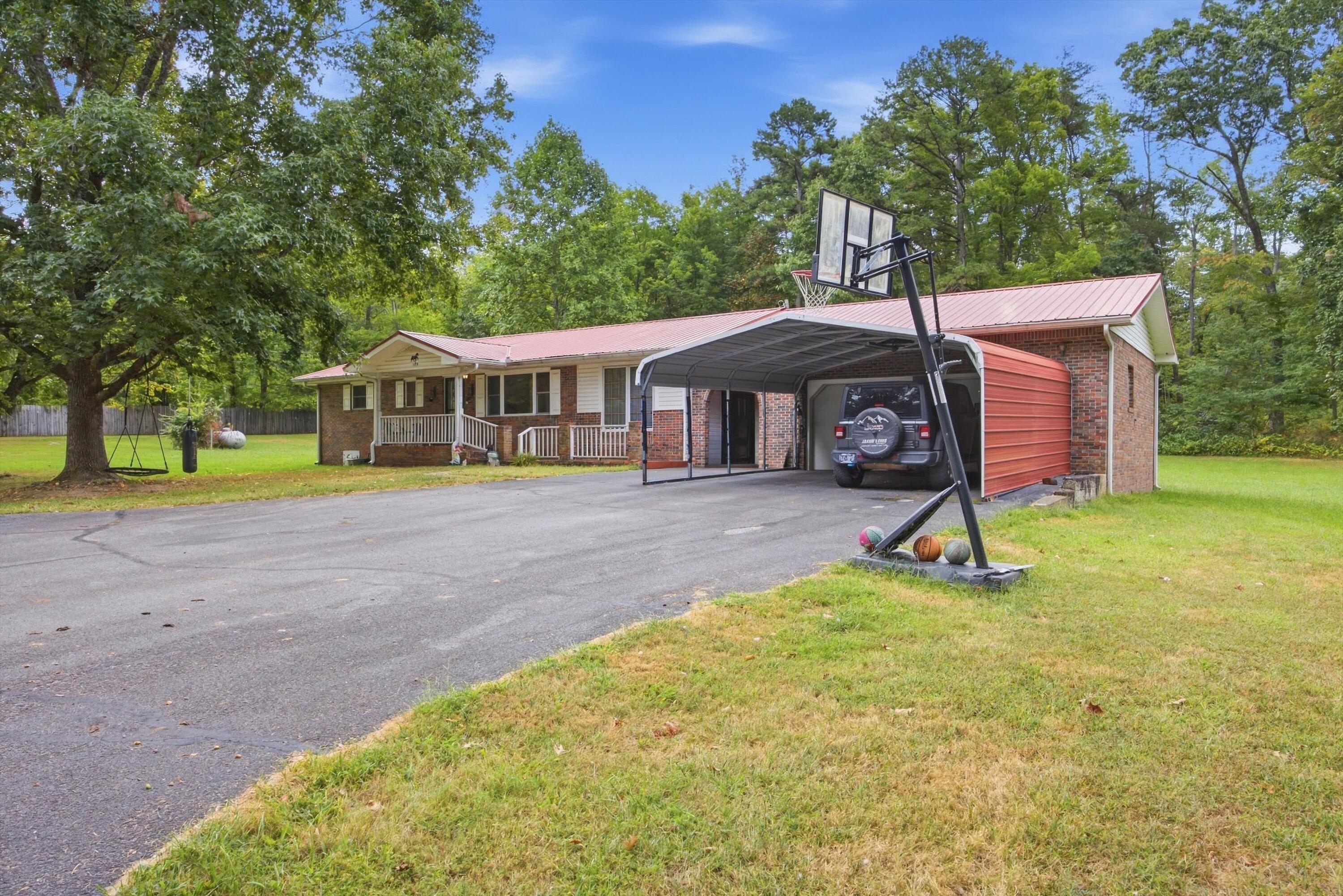 175 Teeters Loop Road Property Photo 3