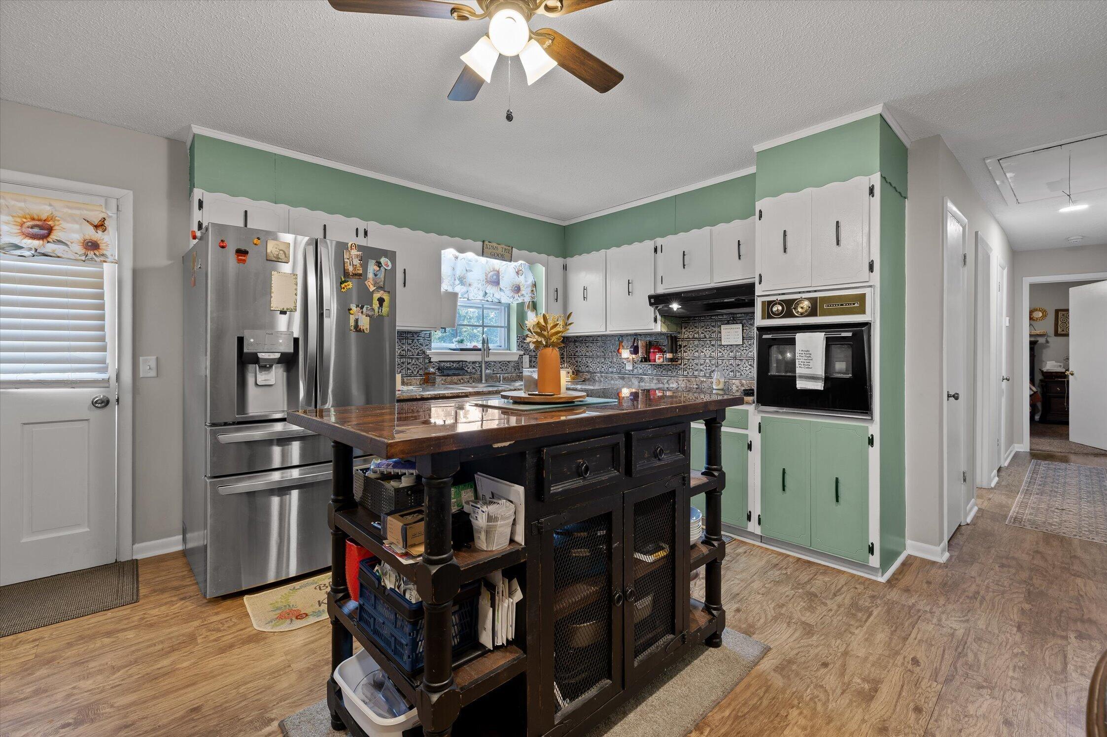 8168 Pinecrest Drive Property Photo 14