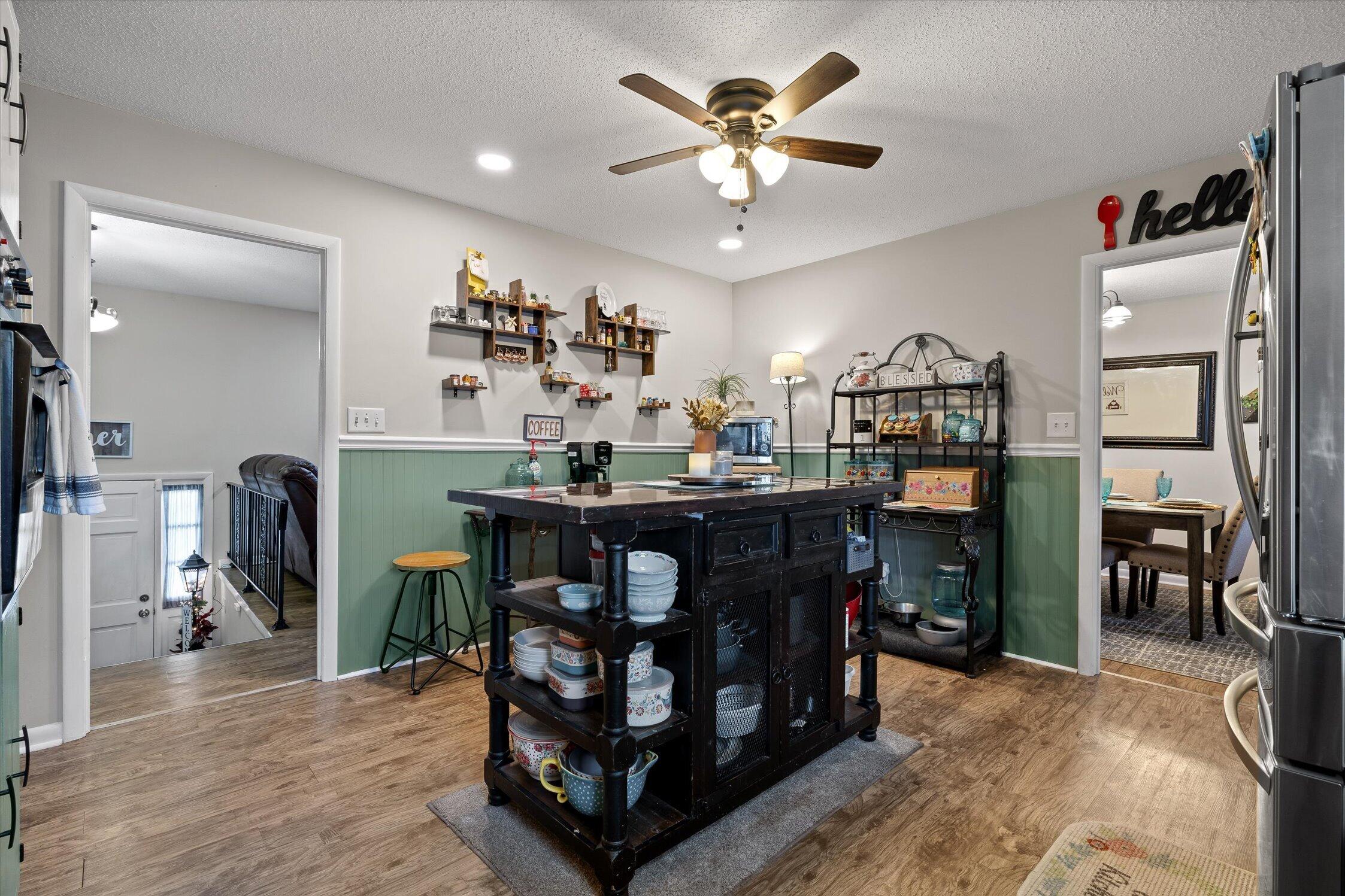 8168 Pinecrest Drive Property Photo 17