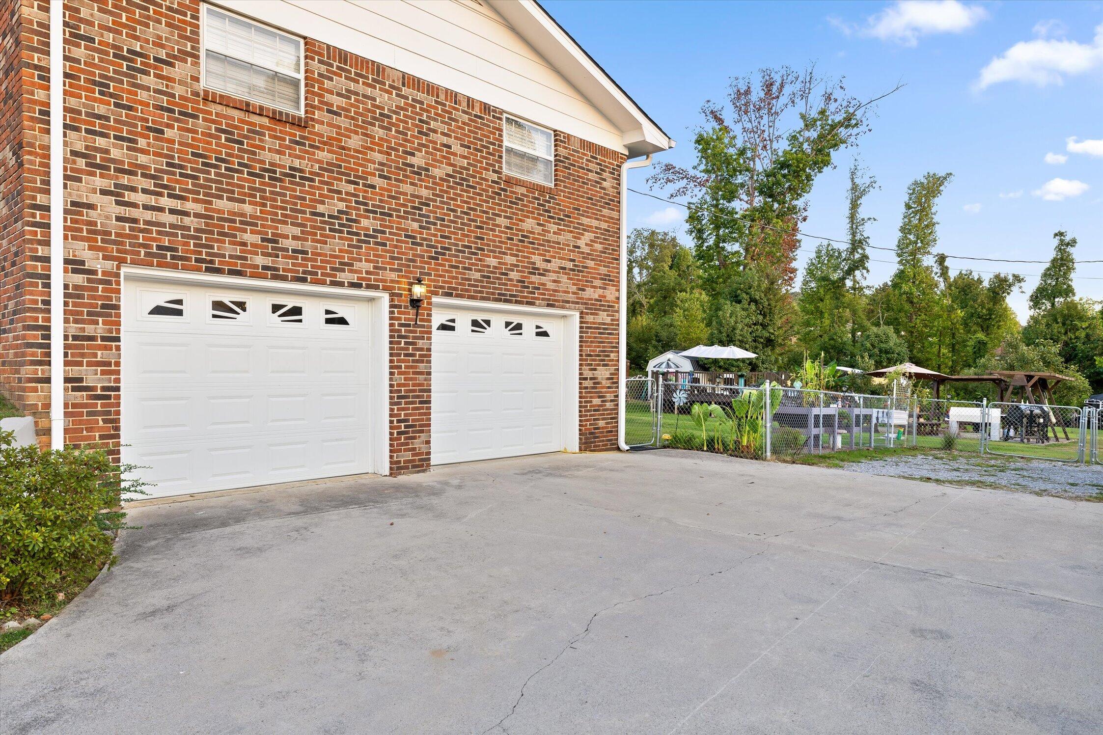 8168 Pinecrest Drive Property Photo 67