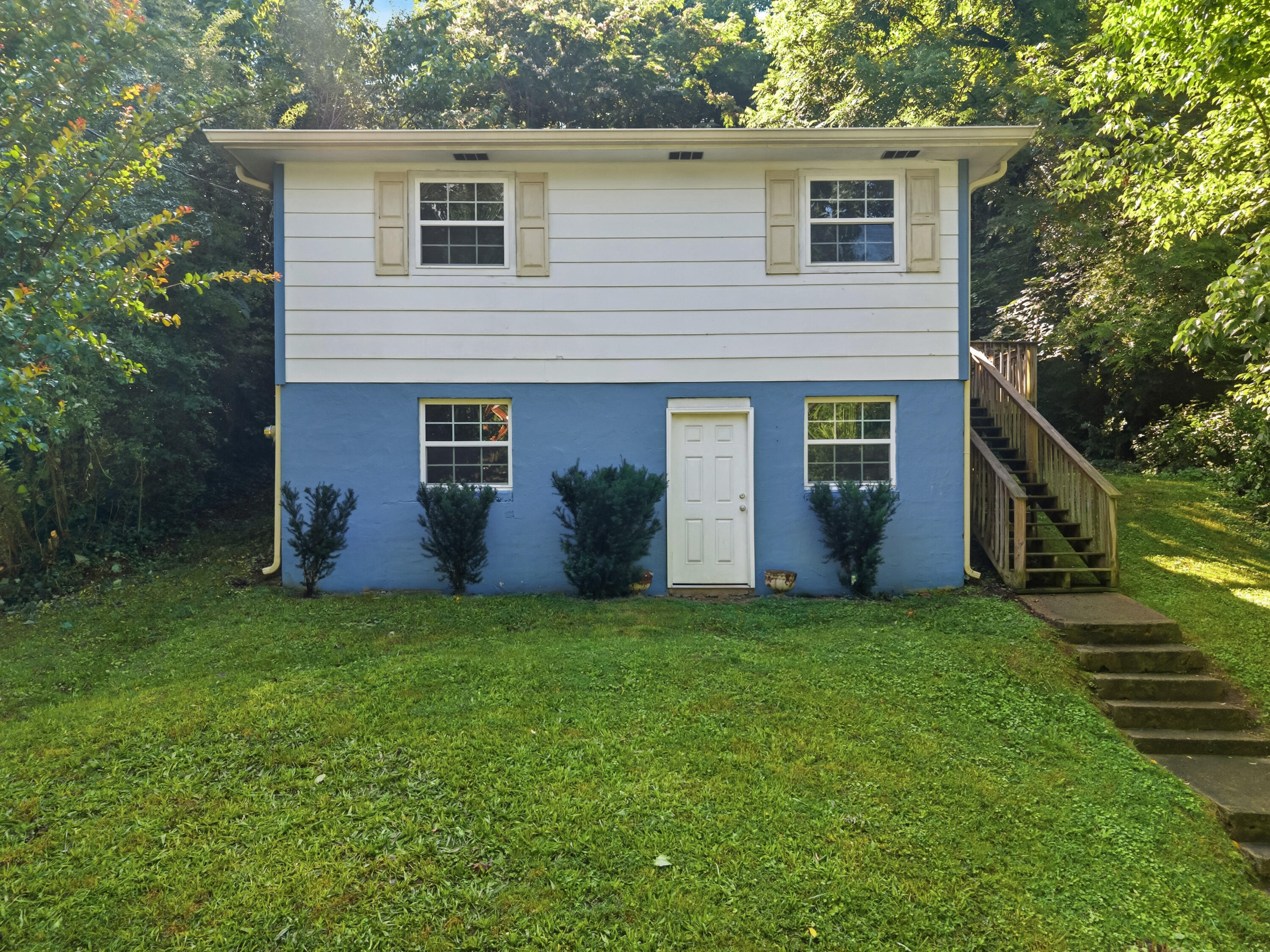 108 Goodson Avenue Property Photo 1