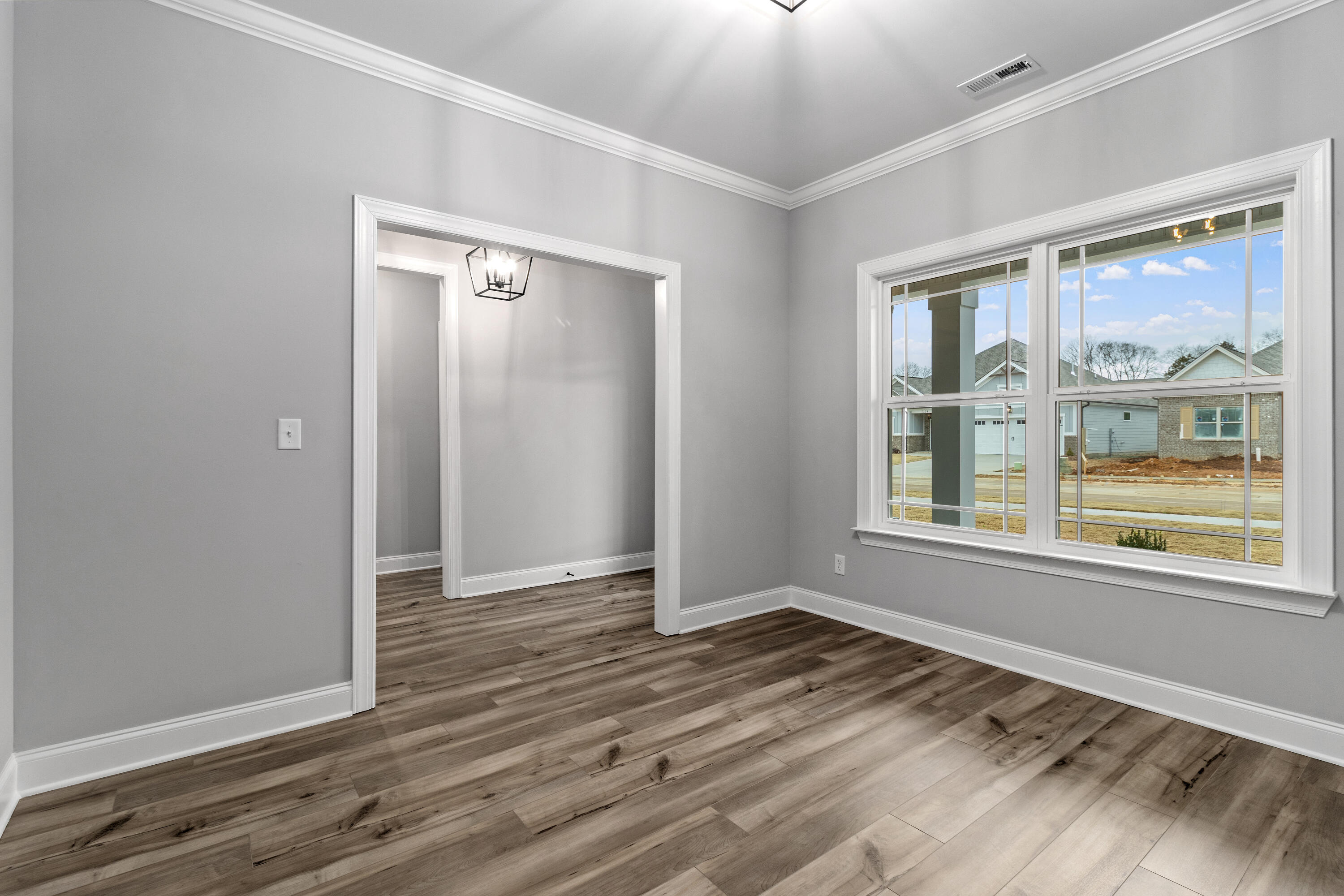 3554 Windmill Way Property Photo 4