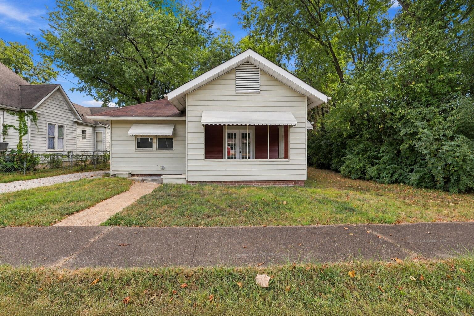 1216 Peachtree Street Property Photo 1