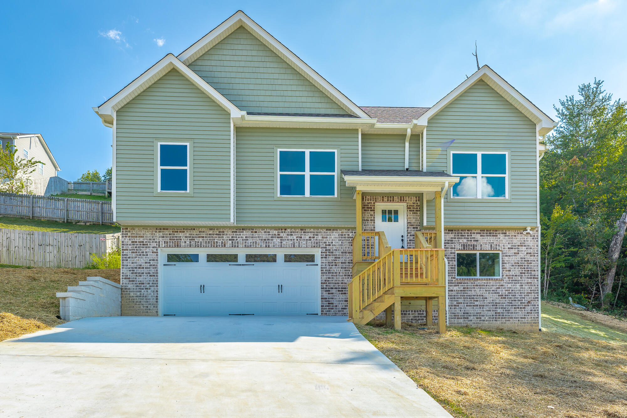 1710 Short Leaf Lane Property Photo 1