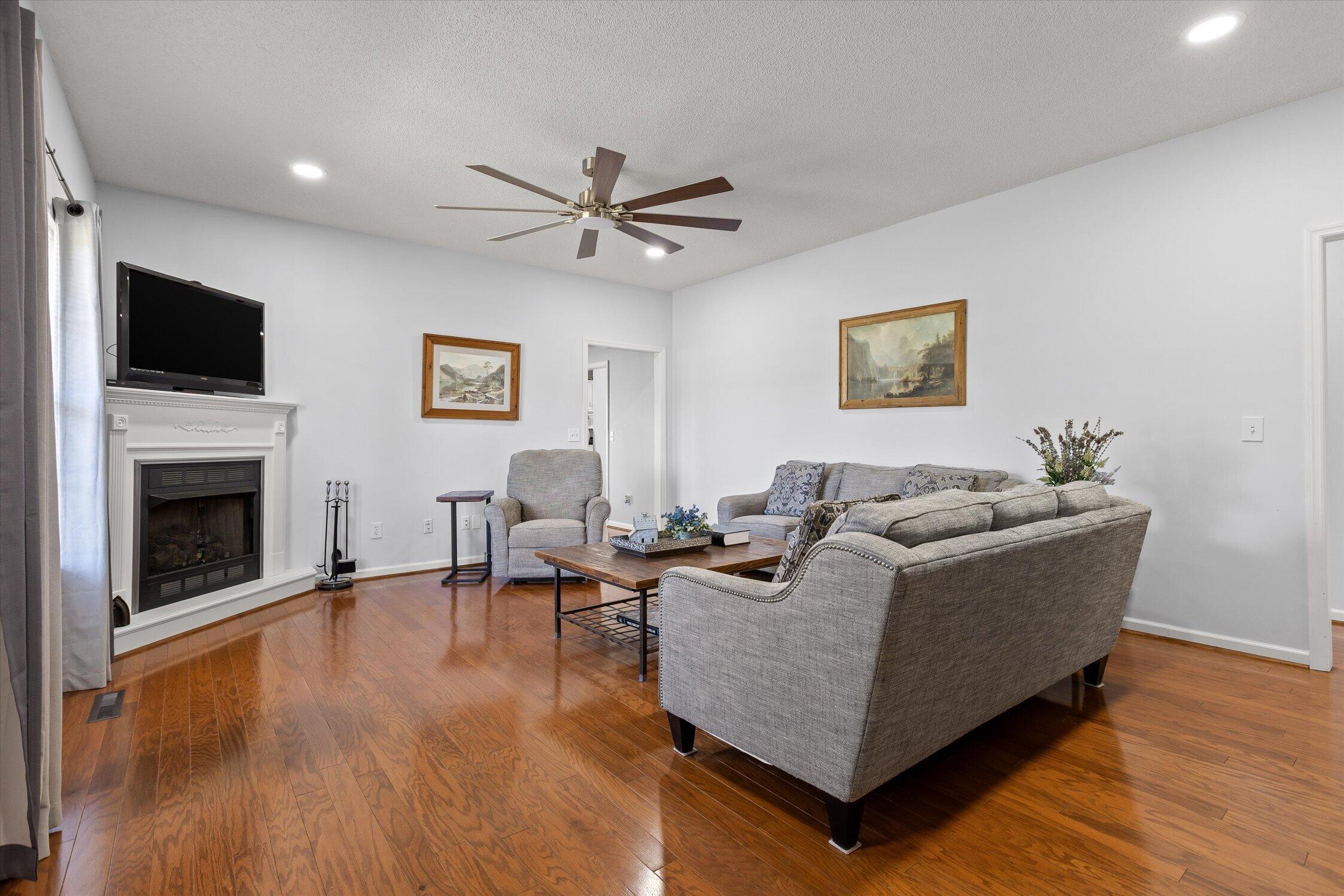 188 Valley Road Property Photo 12
