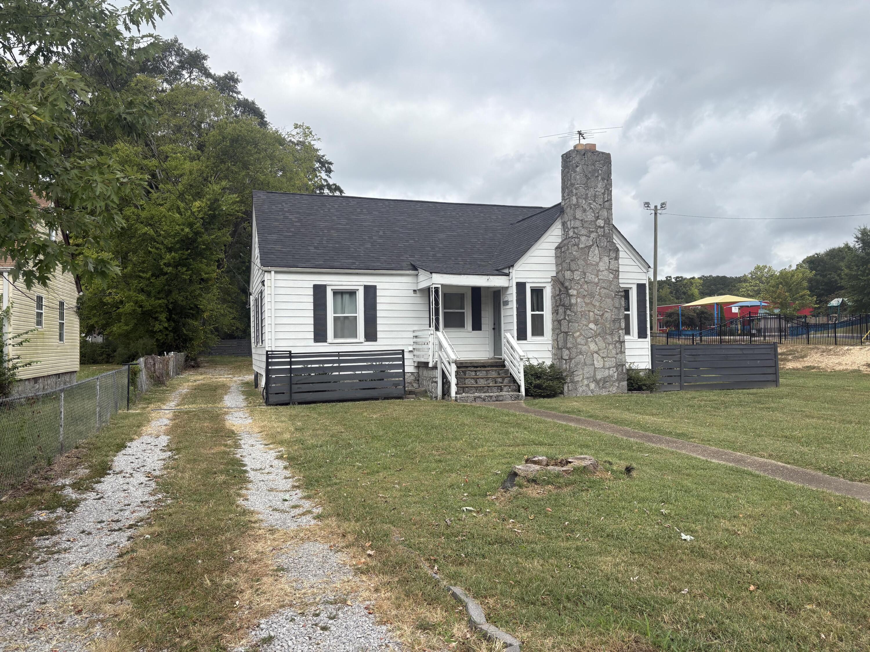 27 N Germantown Road Property Photo 1