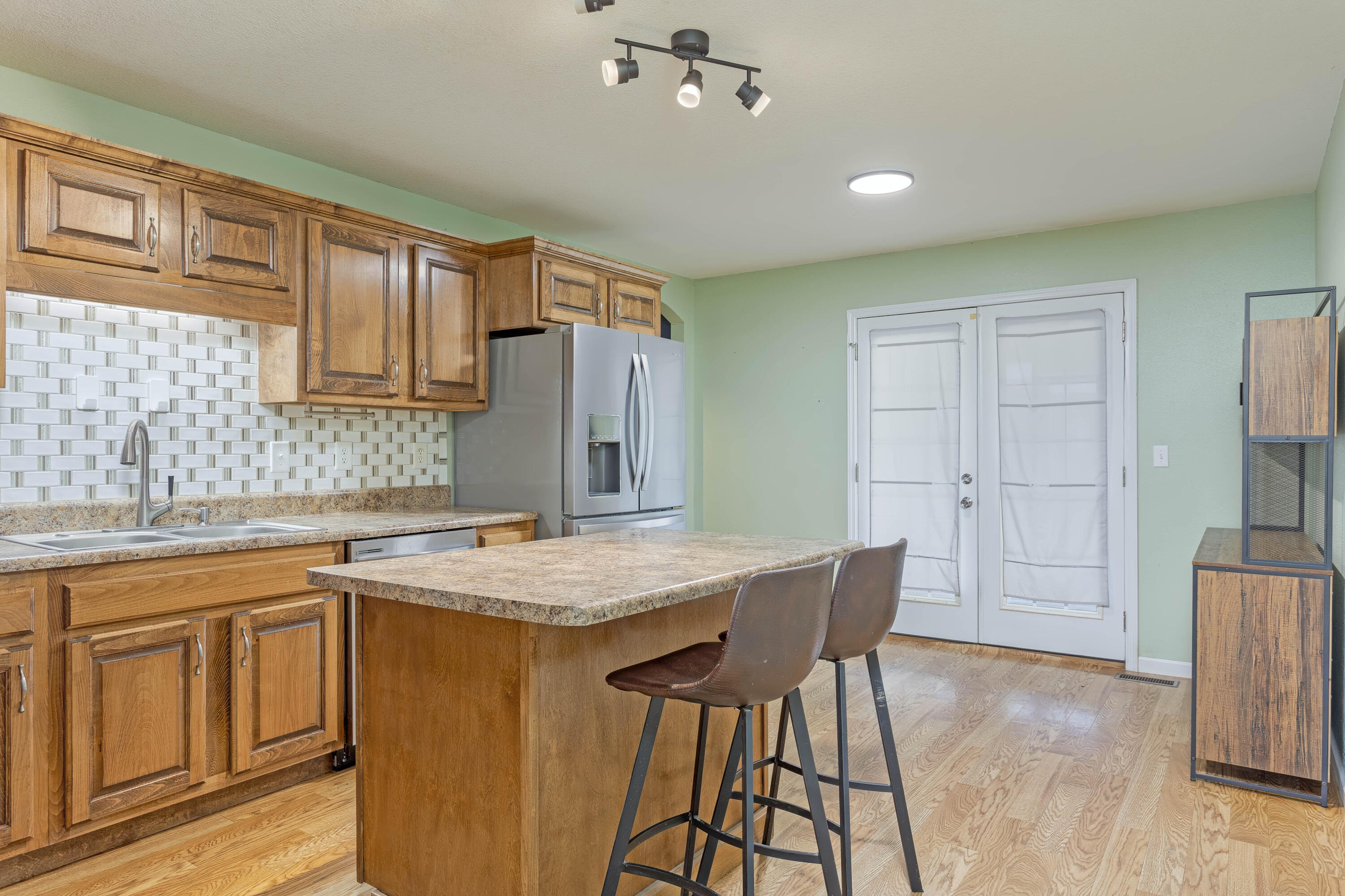 166 Belle Circle Property Photo 6