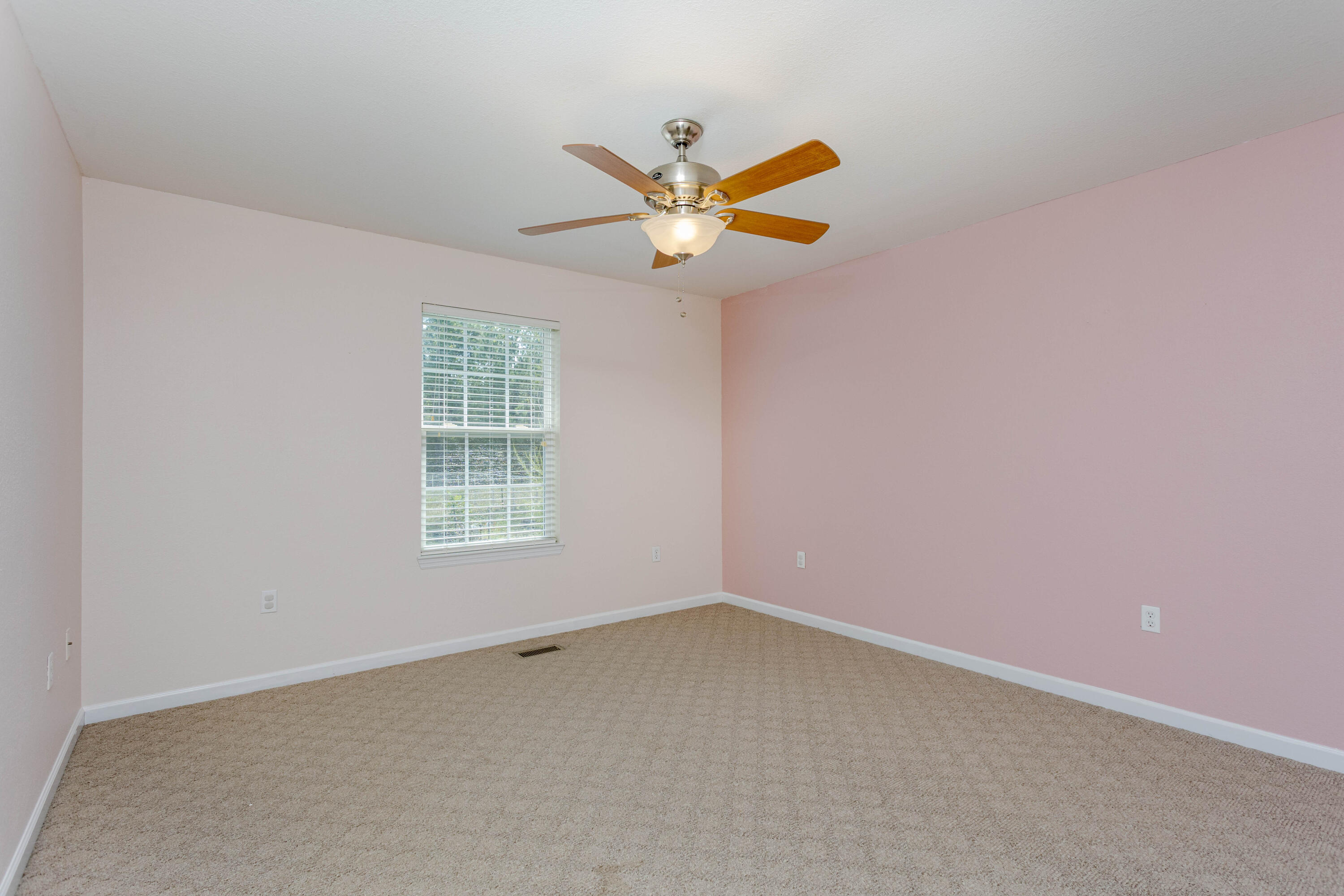 166 Belle Circle Property Photo 21