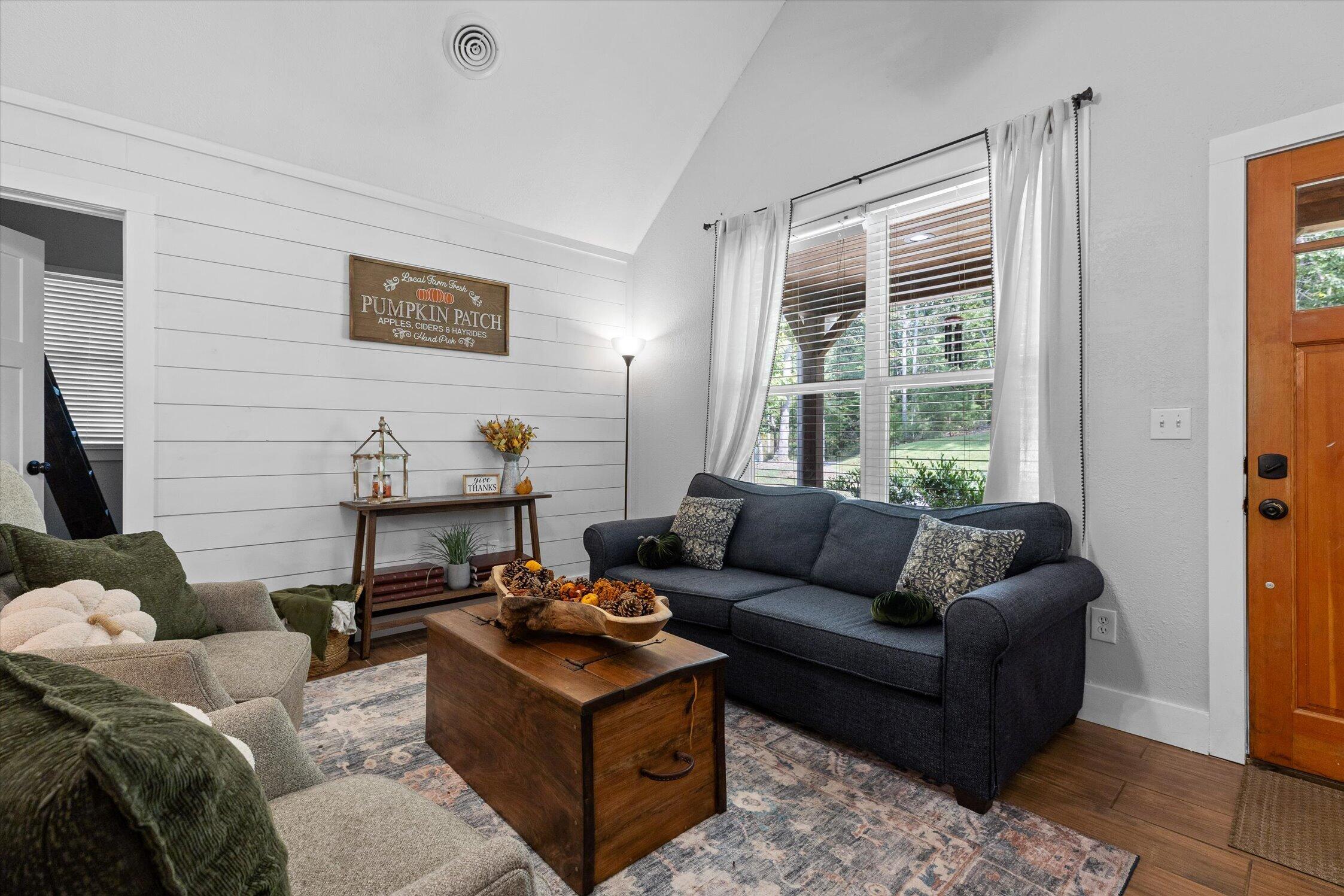 600 Edgeman Road Property Photo 13