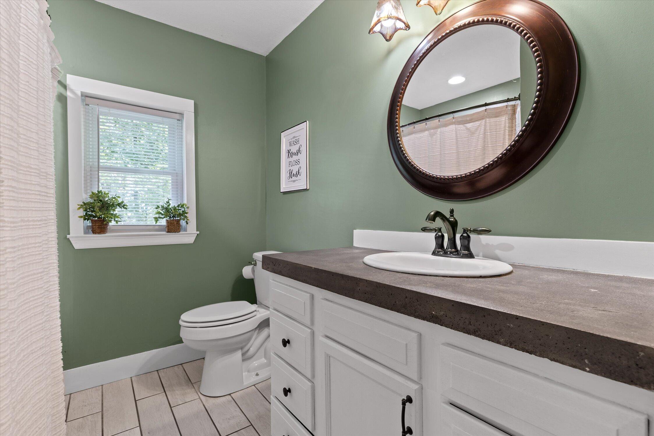600 Edgeman Road Property Photo 29