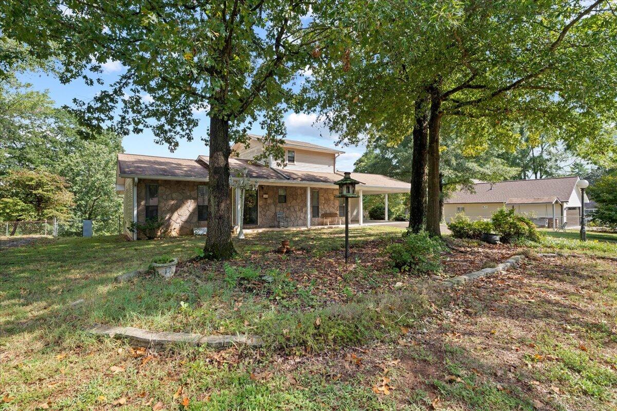2606 W Hillview Drive Property Photo 1