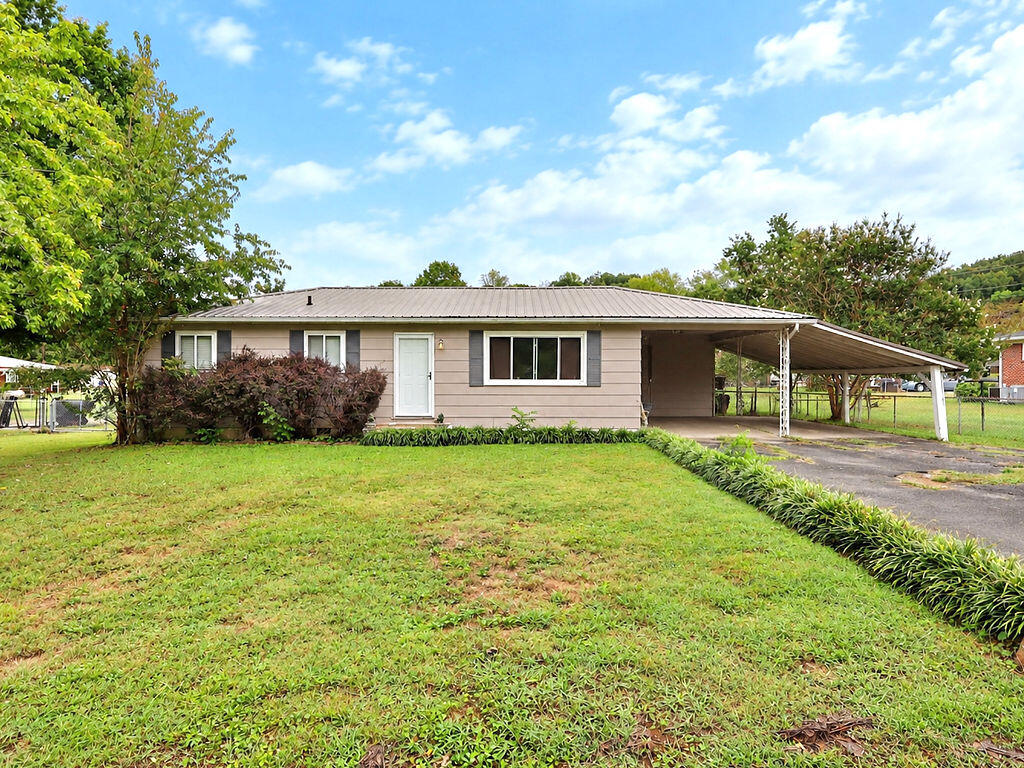 1331 Haun Drive Sw Property Photo 1