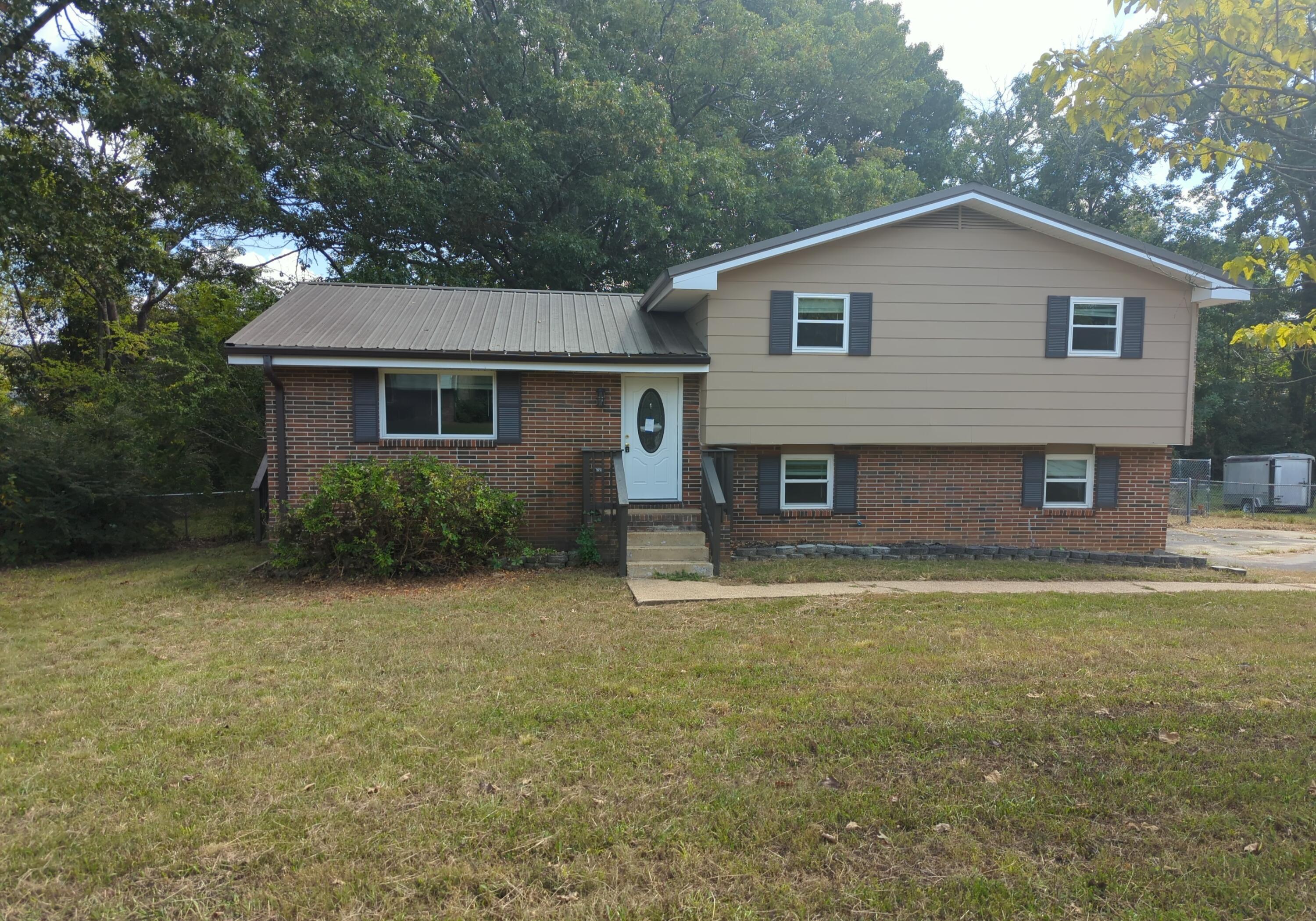 27 Edgewood Circle Property Photo 1