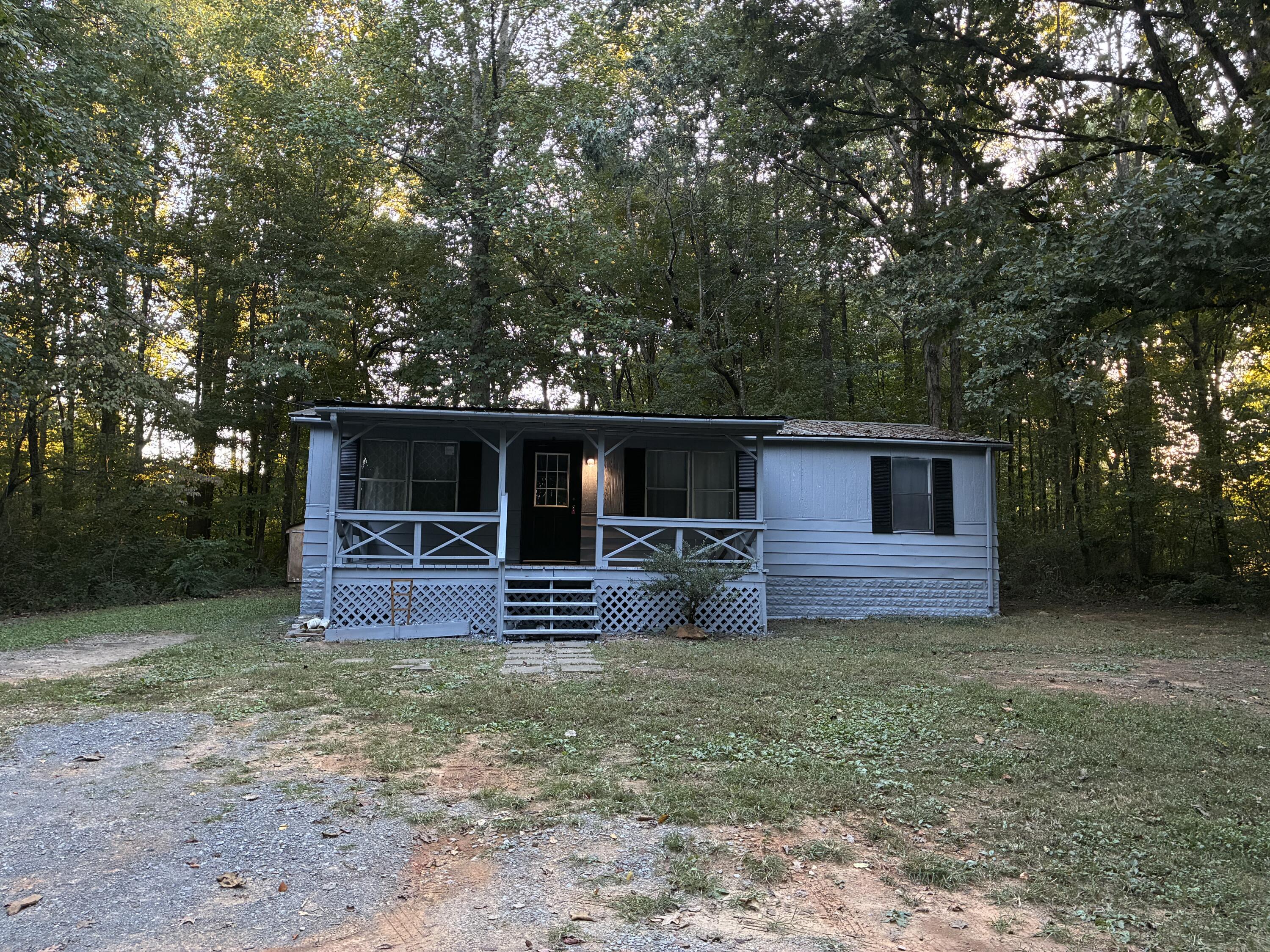 182 County Road 703 Property Photo 1