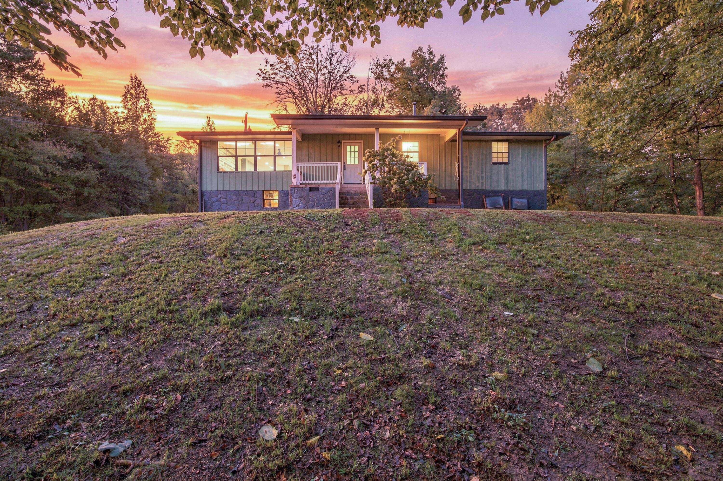 568 Old Hooker Road Property Photo 1
