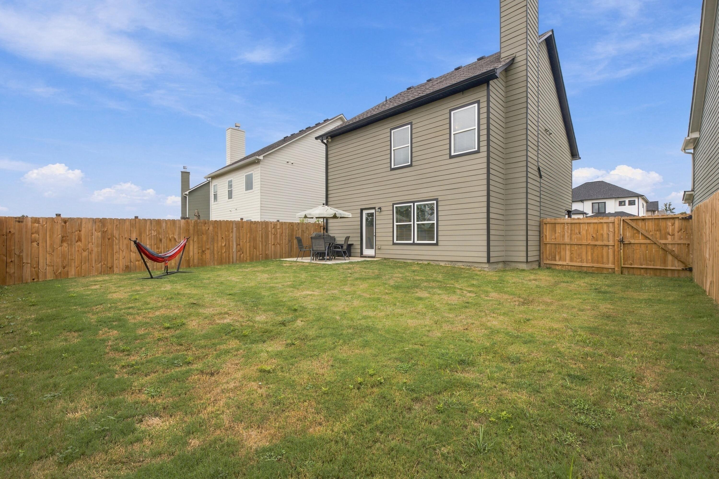 6738 Dharma Loop Property Photo 33