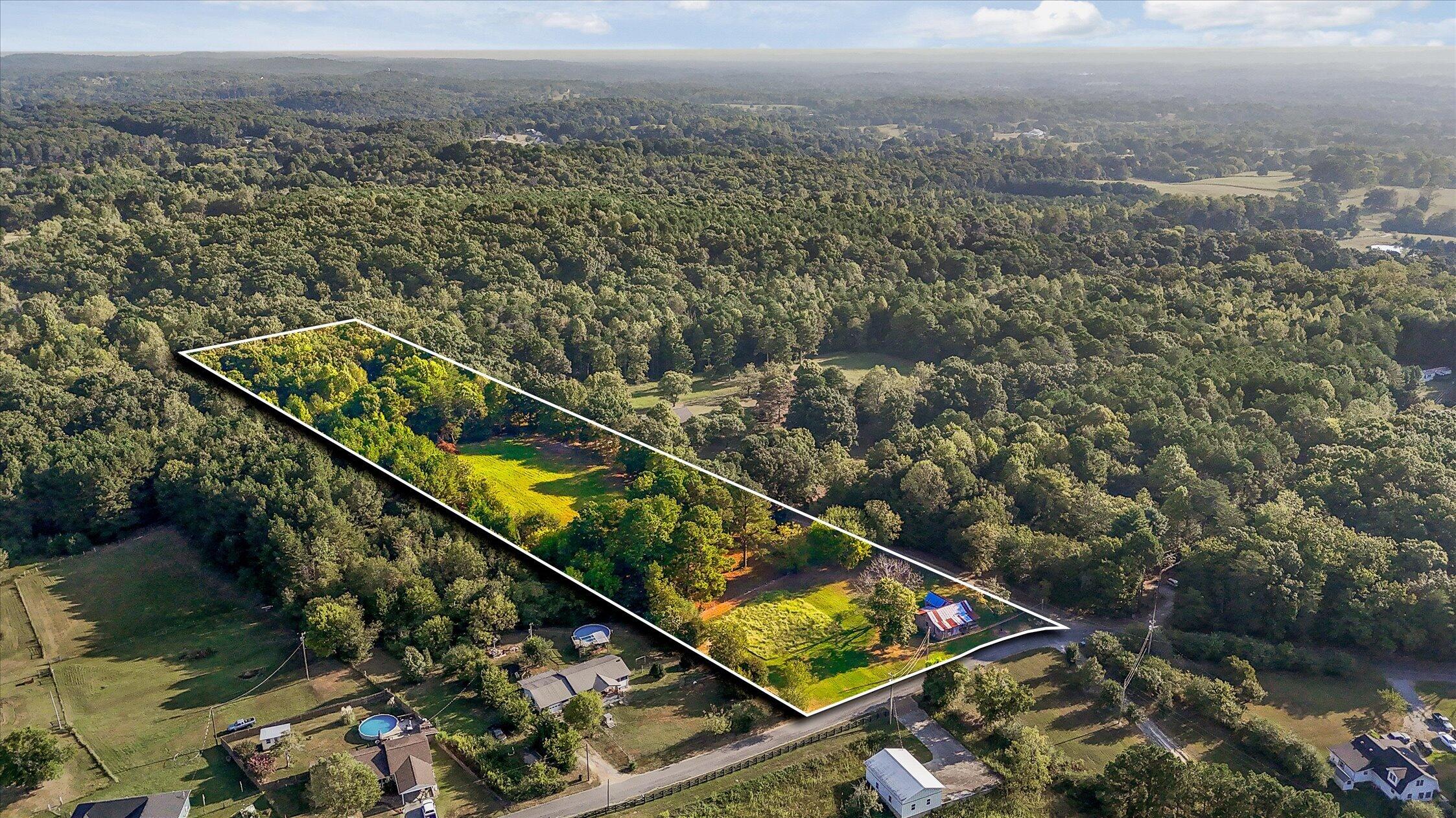 1076 Taylor Broome Road Property Photo 1