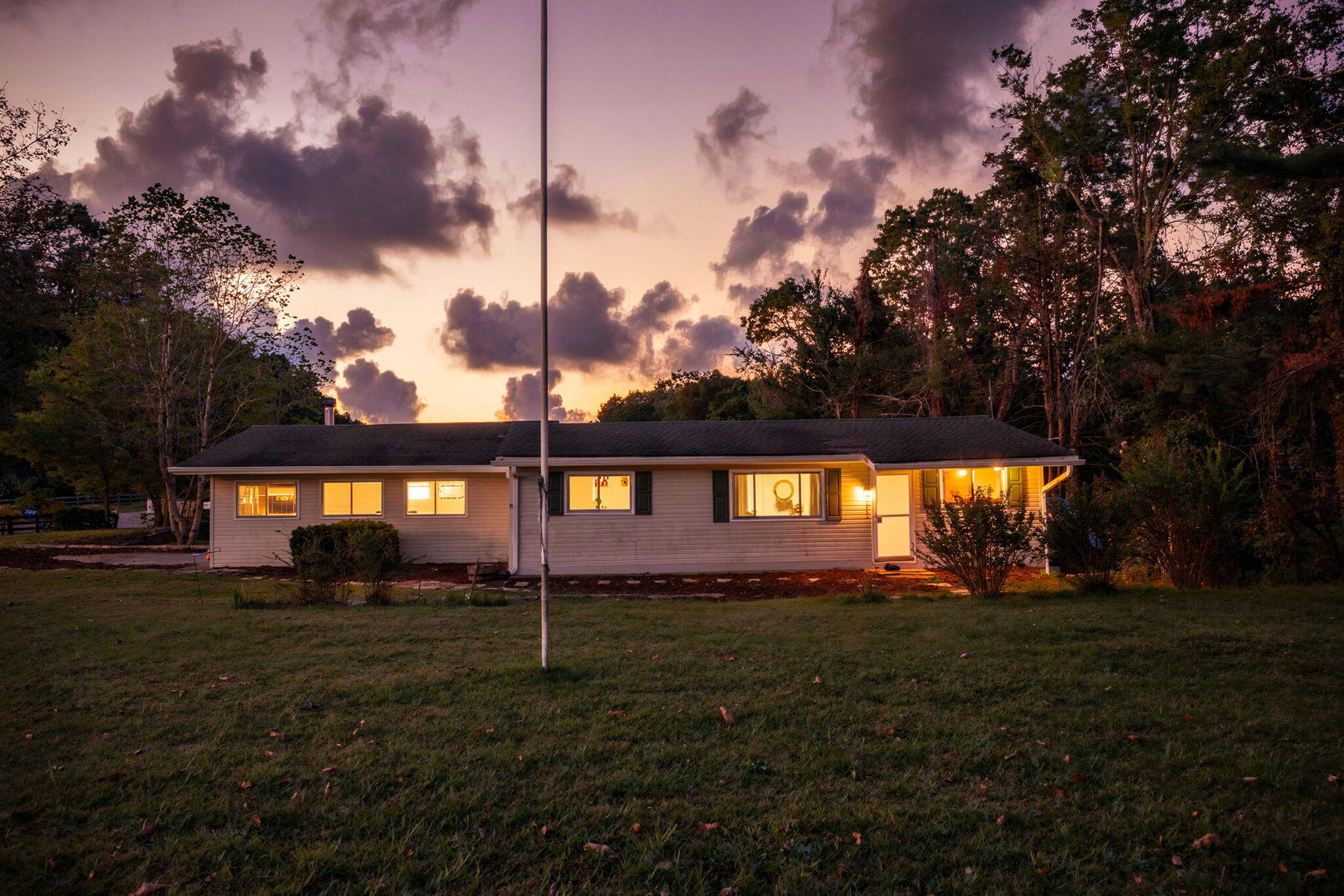 2402 Corral Road Property Photo 1