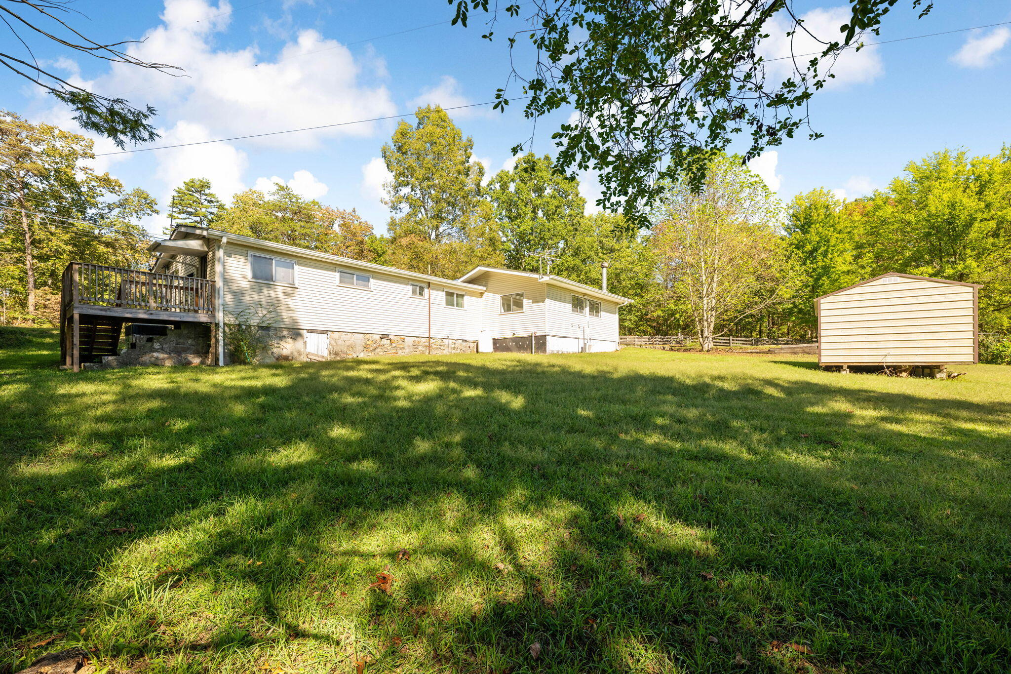 2402 Corral Road Property Photo 5