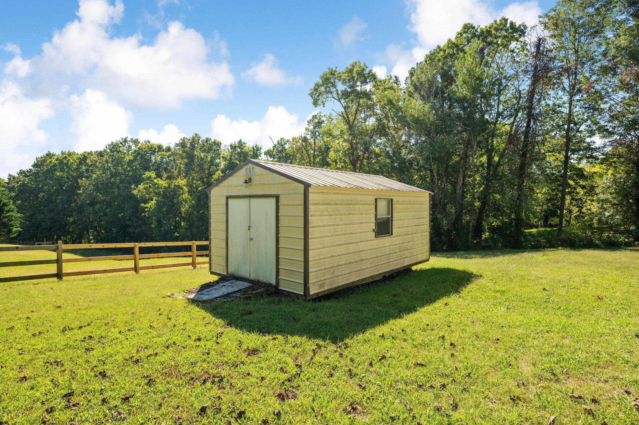 2402 Corral Road Property Photo 7