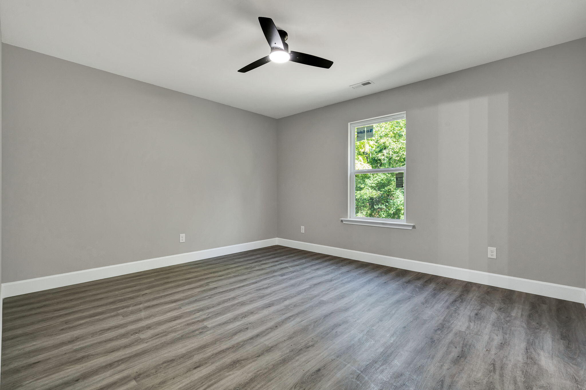 1012 Tunnel Boulevard Property Photo 7