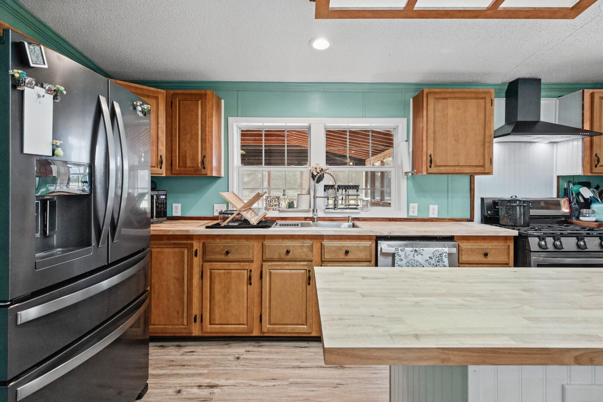 262 Mountain Cove Road Property Photo 11