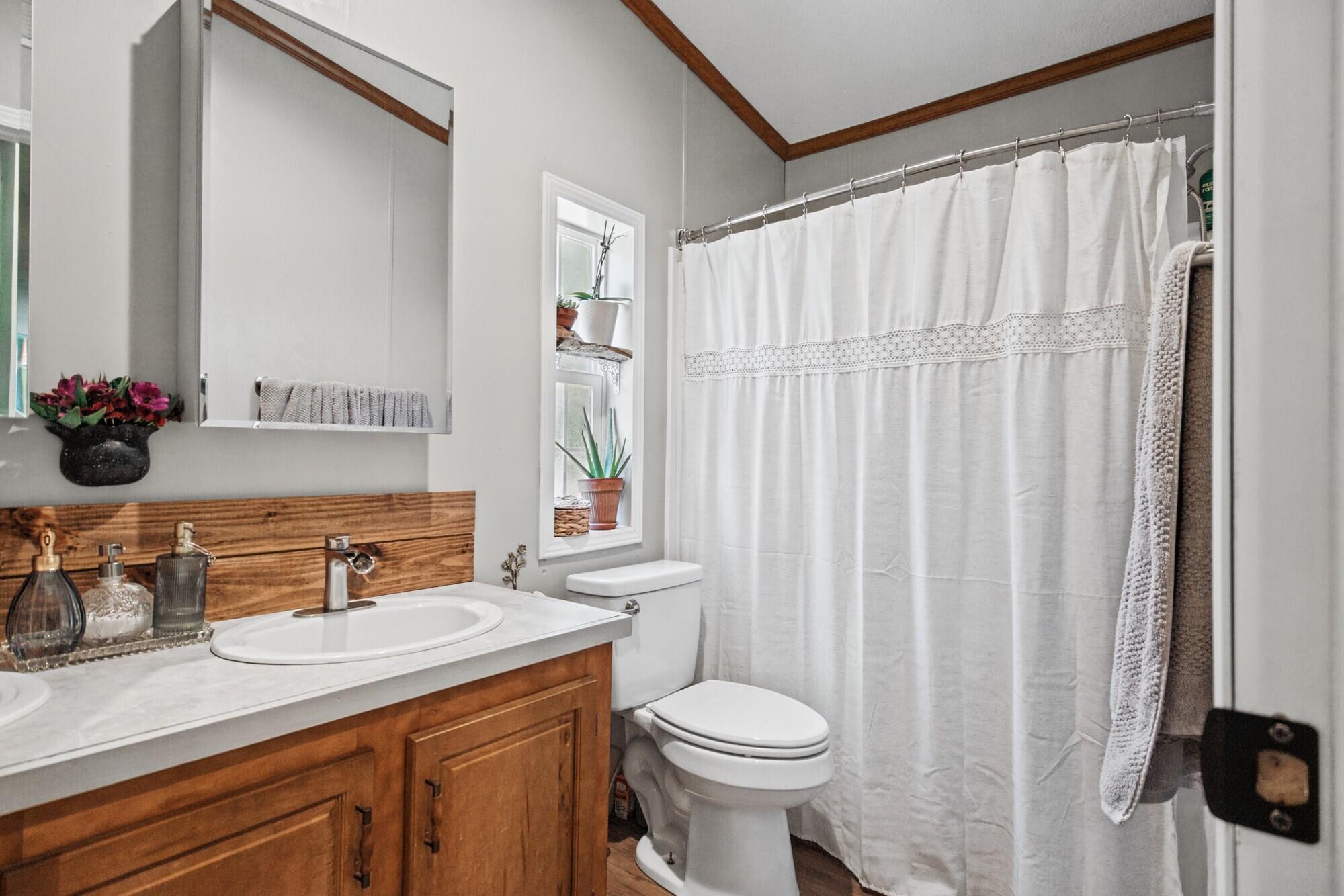 262 Mountain Cove Road Property Photo 21