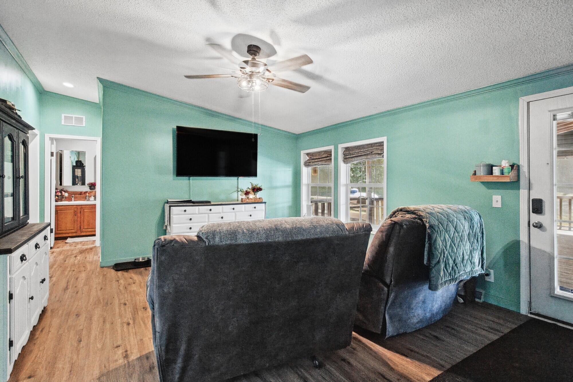 262 Mountain Cove Road Property Photo 22