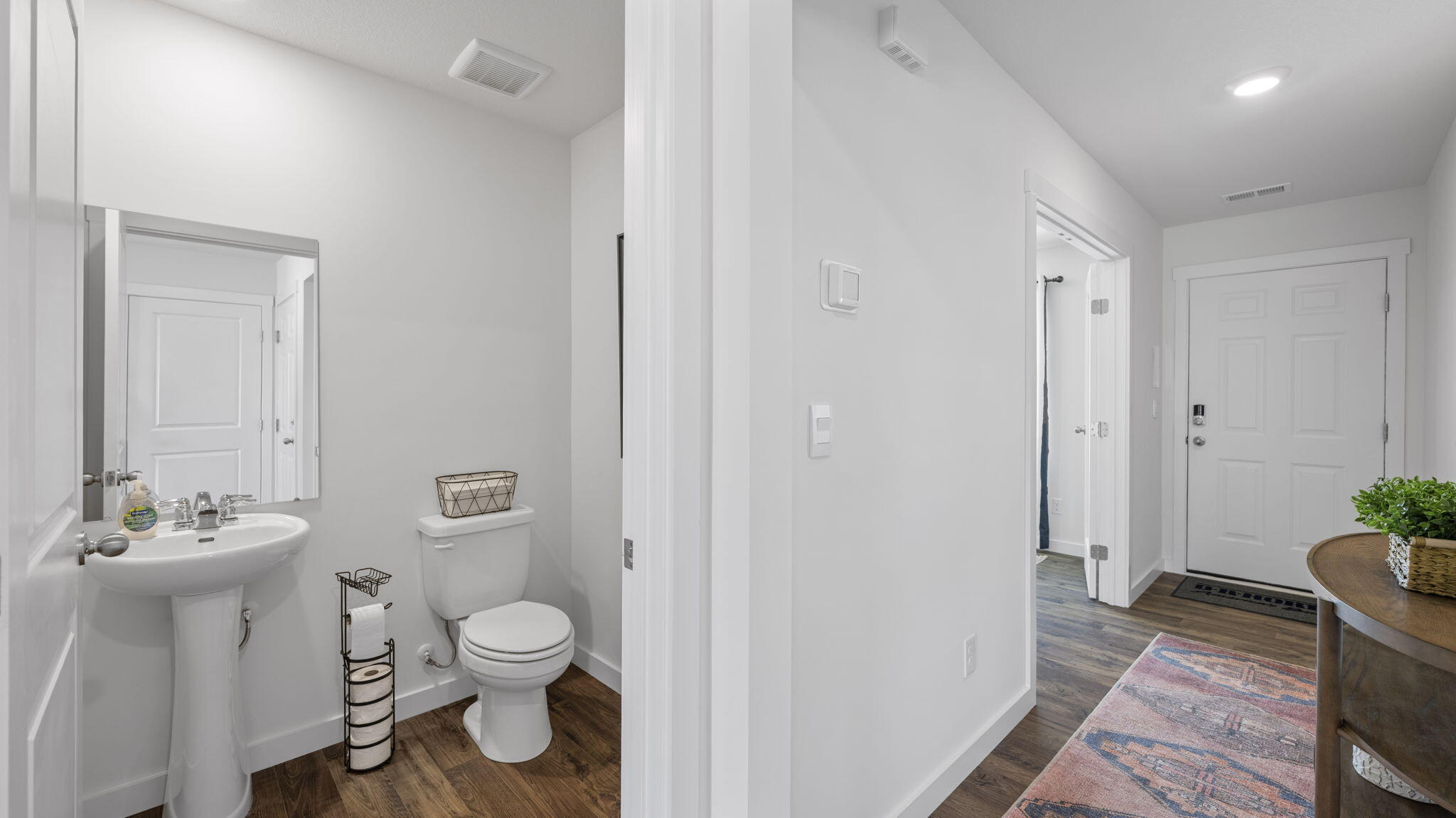284 Emily Circle Property Photo 6