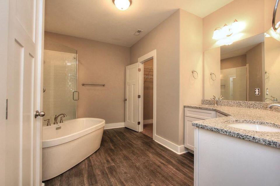 8133 Double Eagle Court Property Photo 5