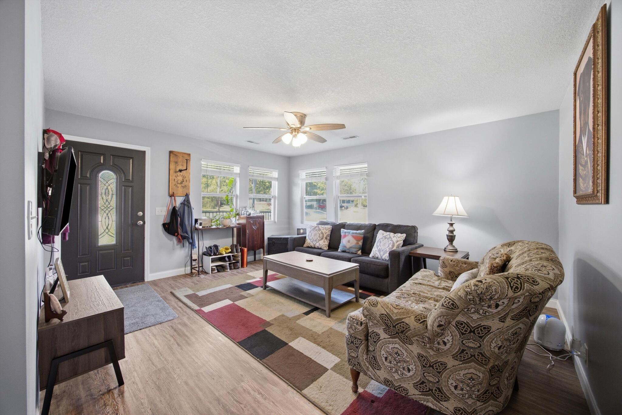 13 Stovall Street Property Photo 5