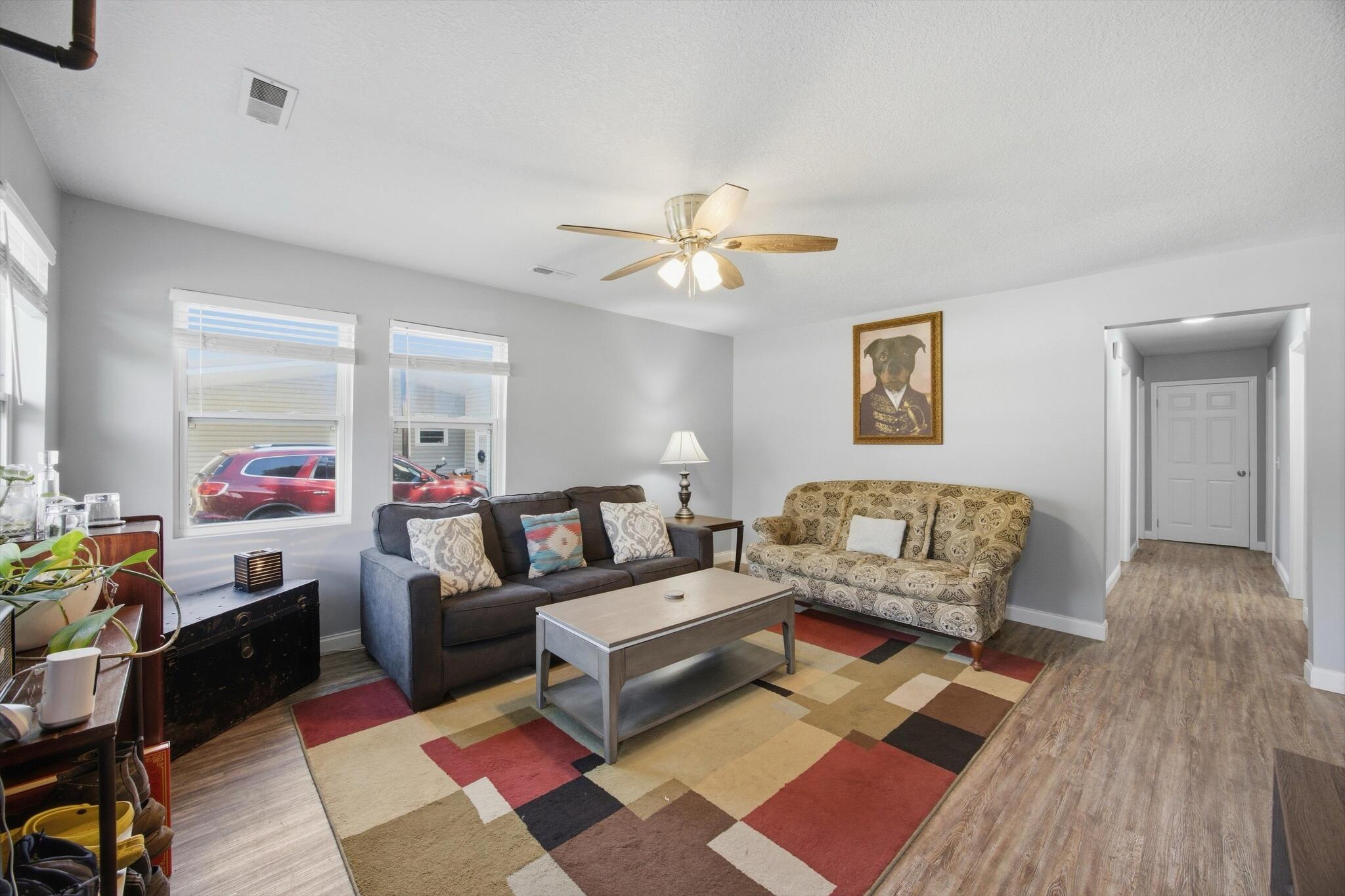13 Stovall Street Property Photo 6