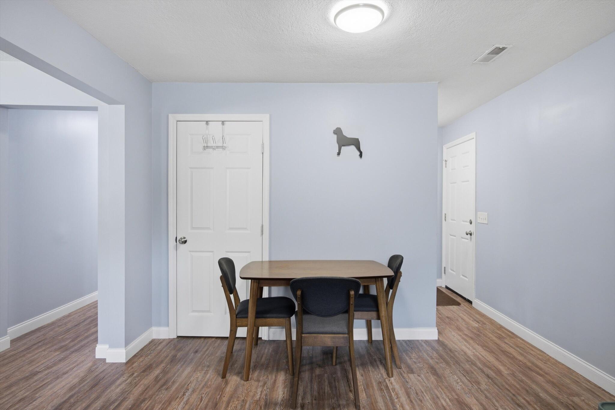 13 Stovall Street Property Photo 8