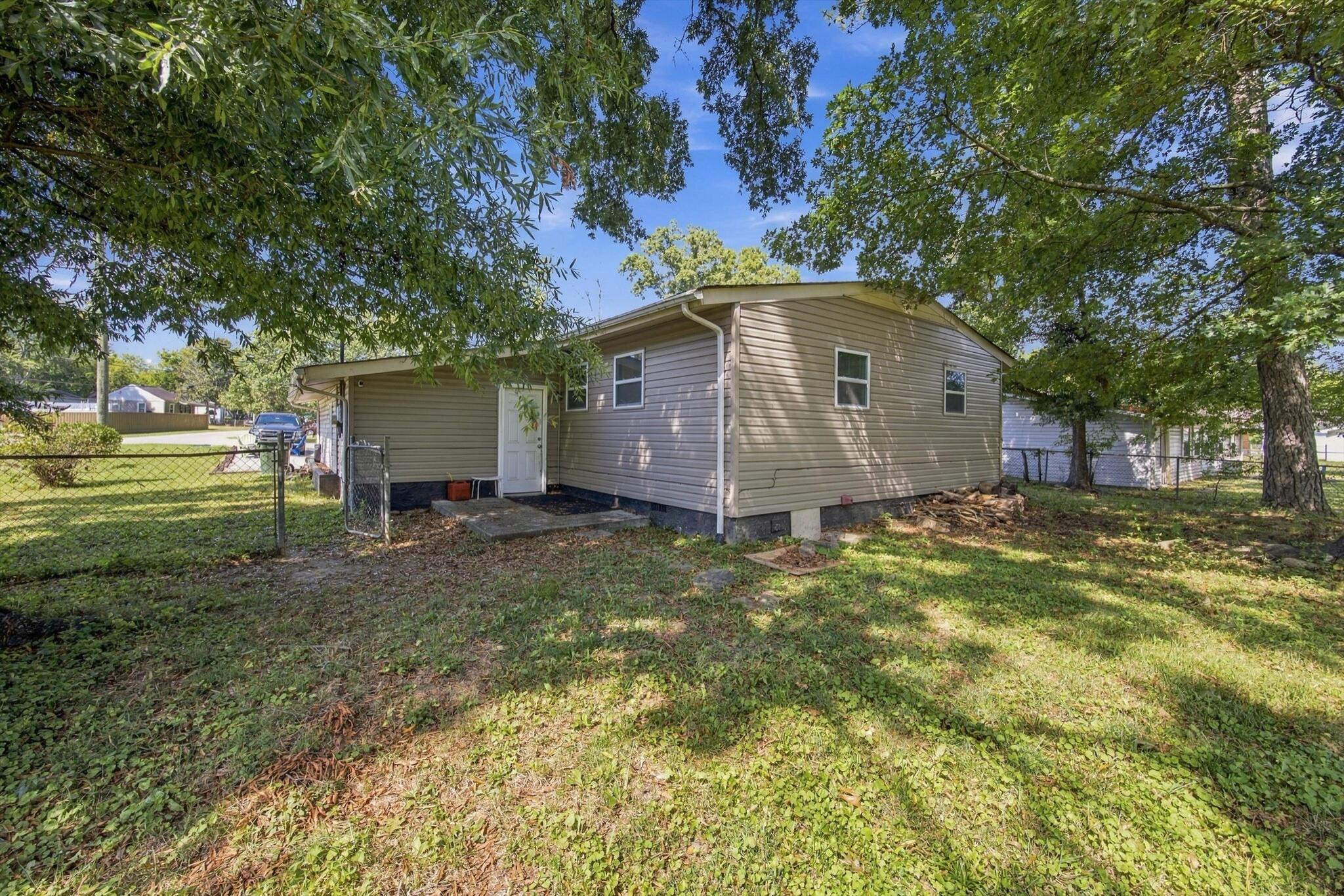 13 Stovall Street Property Photo 24