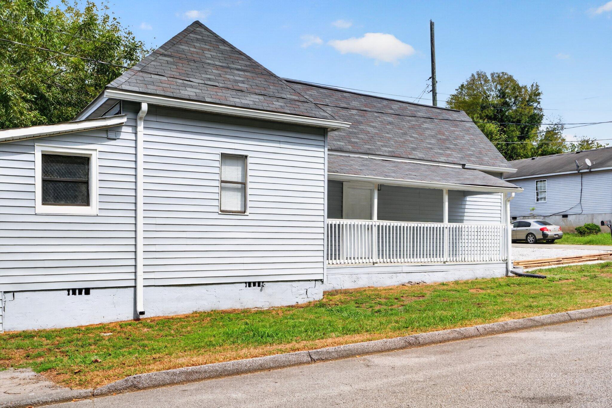 1701 Stanfiel Street Property Photo 3