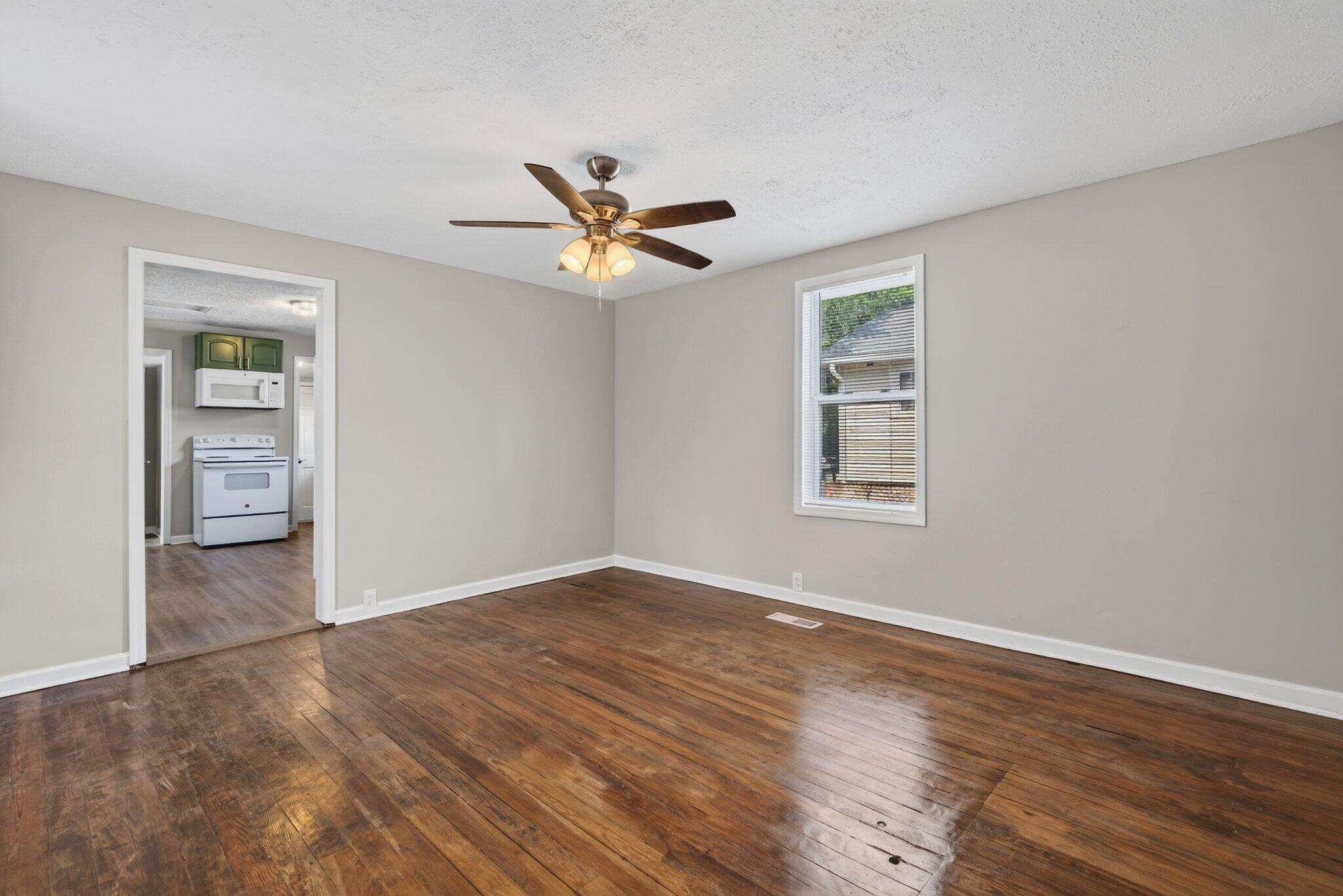 1701 Stanfiel Street Property Photo 7