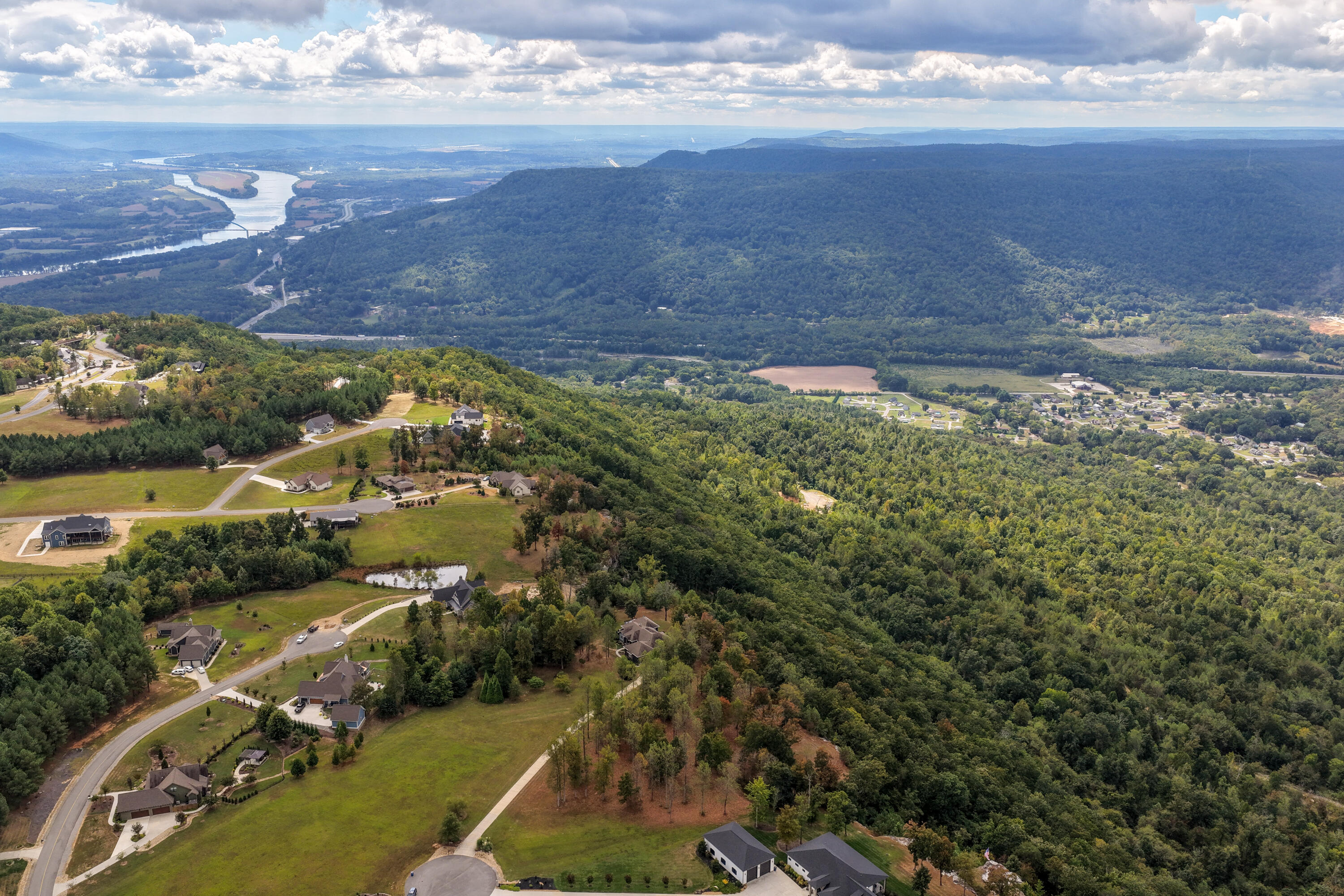 318 Sweedens Overlook Property Photo 4