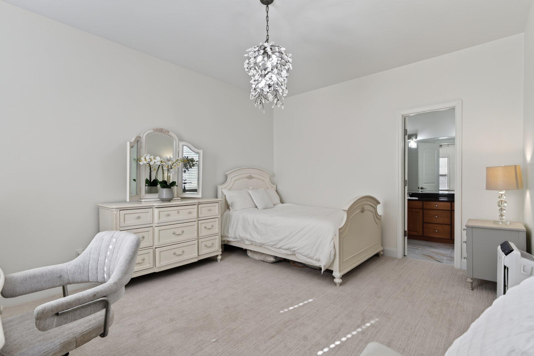 9647 Wiltshire Drive Property Photo 37