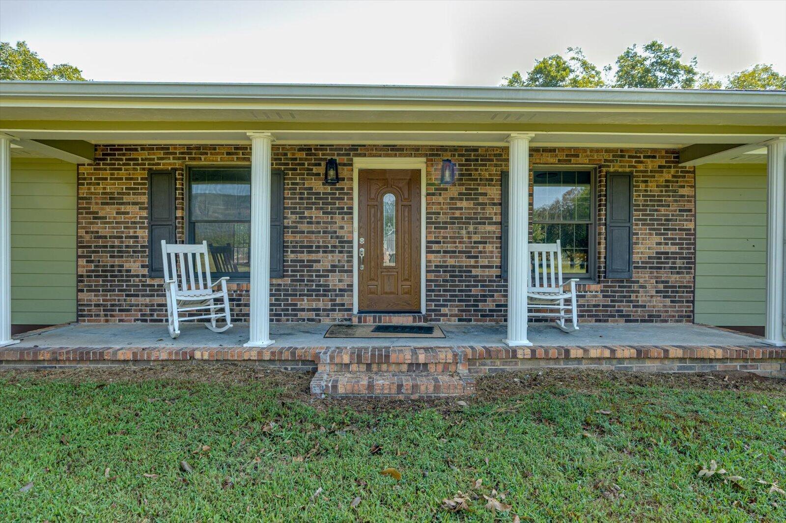 632 Shirley Loop Property Photo 4