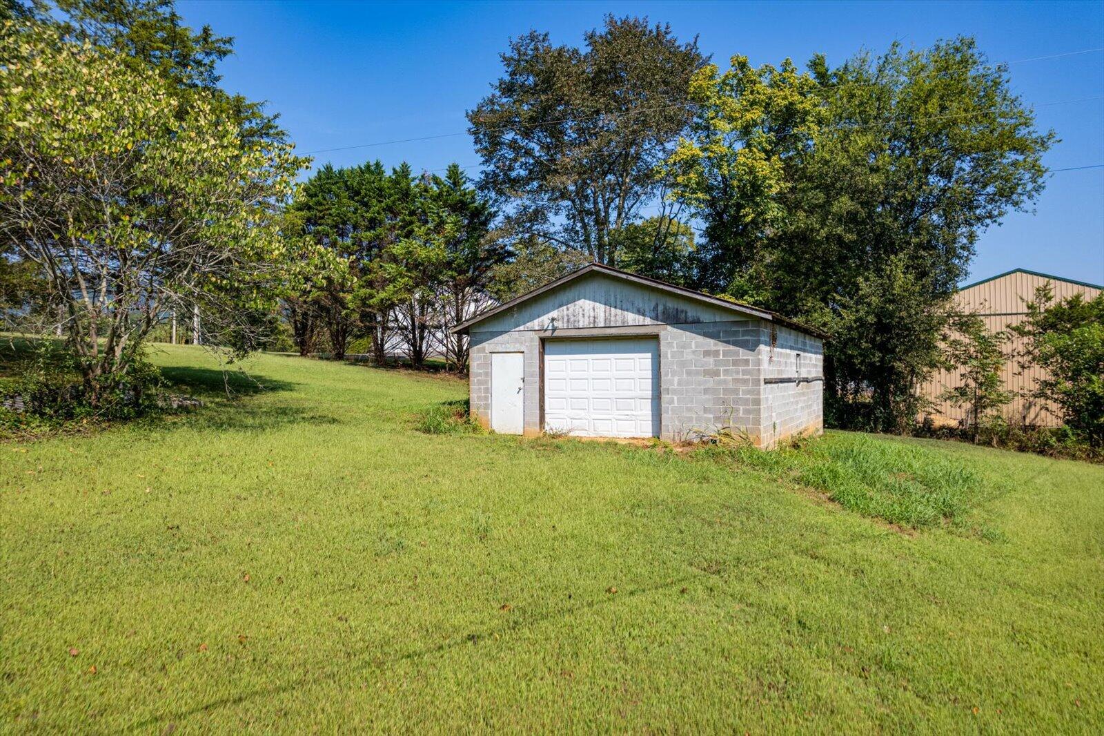 632 Shirley Loop Property Photo 43