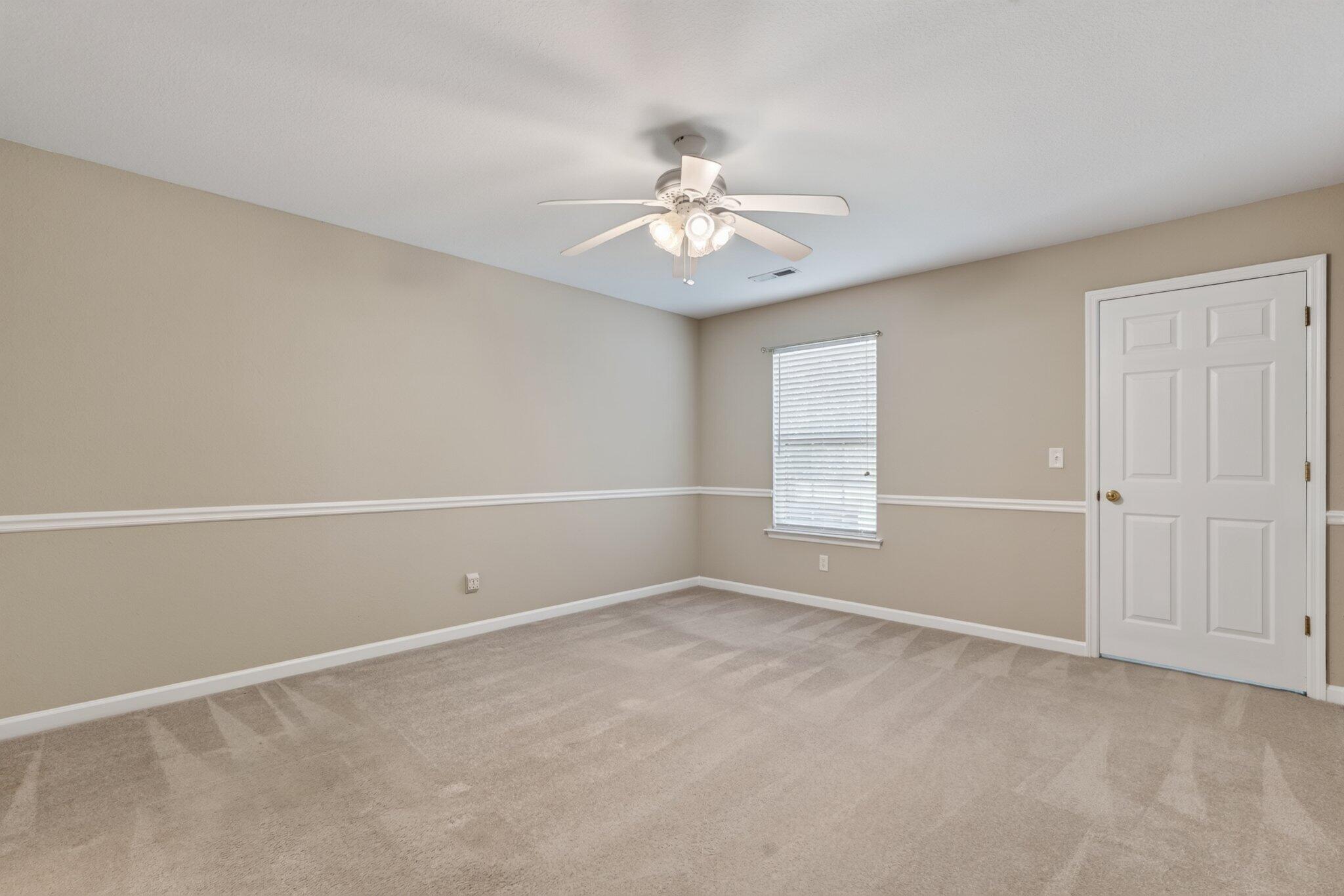 653 Flagstone Drive Property Photo 18